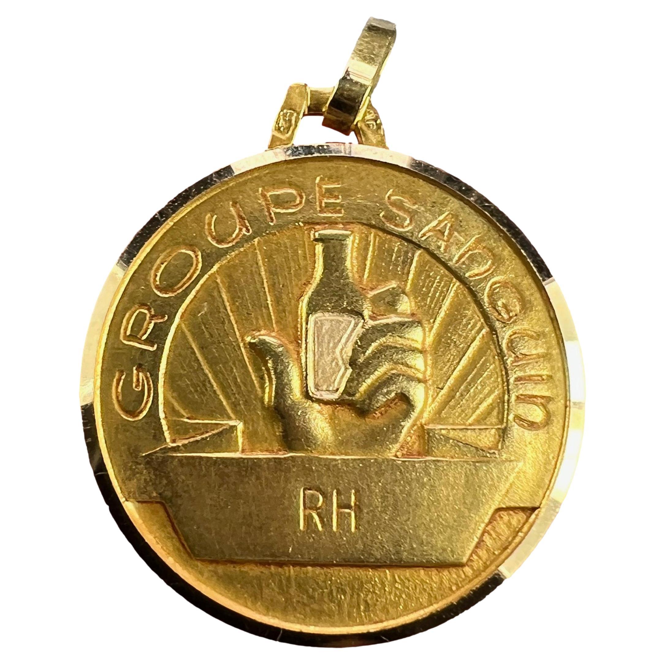 French Blood Group Type Medical 18K Yellow Gold Charm Medal Pendant