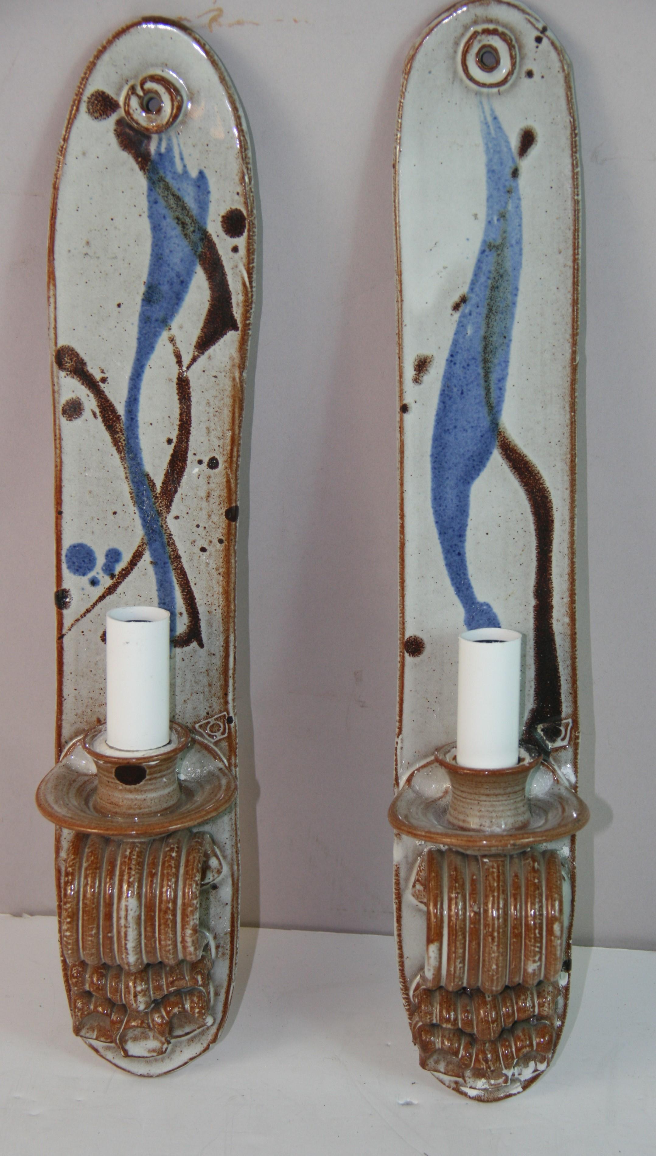 1849 Paire d'appliques en porcelaine française