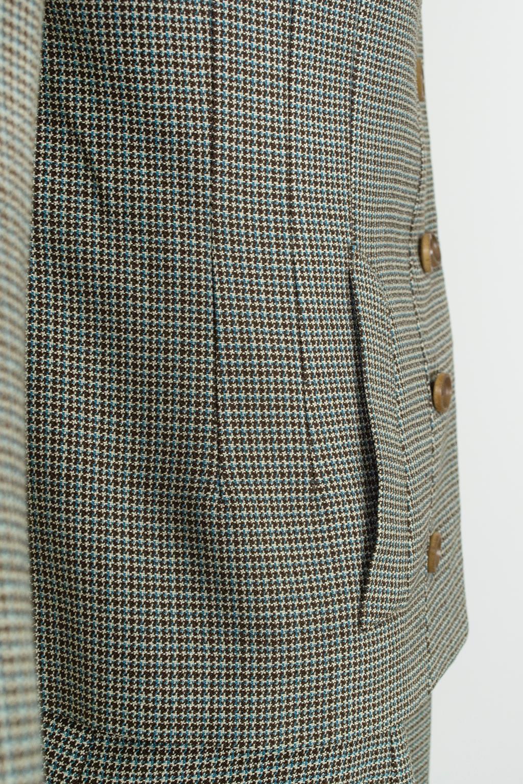 French Blue and Brown Houndstooth Cutaway Suit with Novelty Buttons – S-M, 1940s For Sale 4