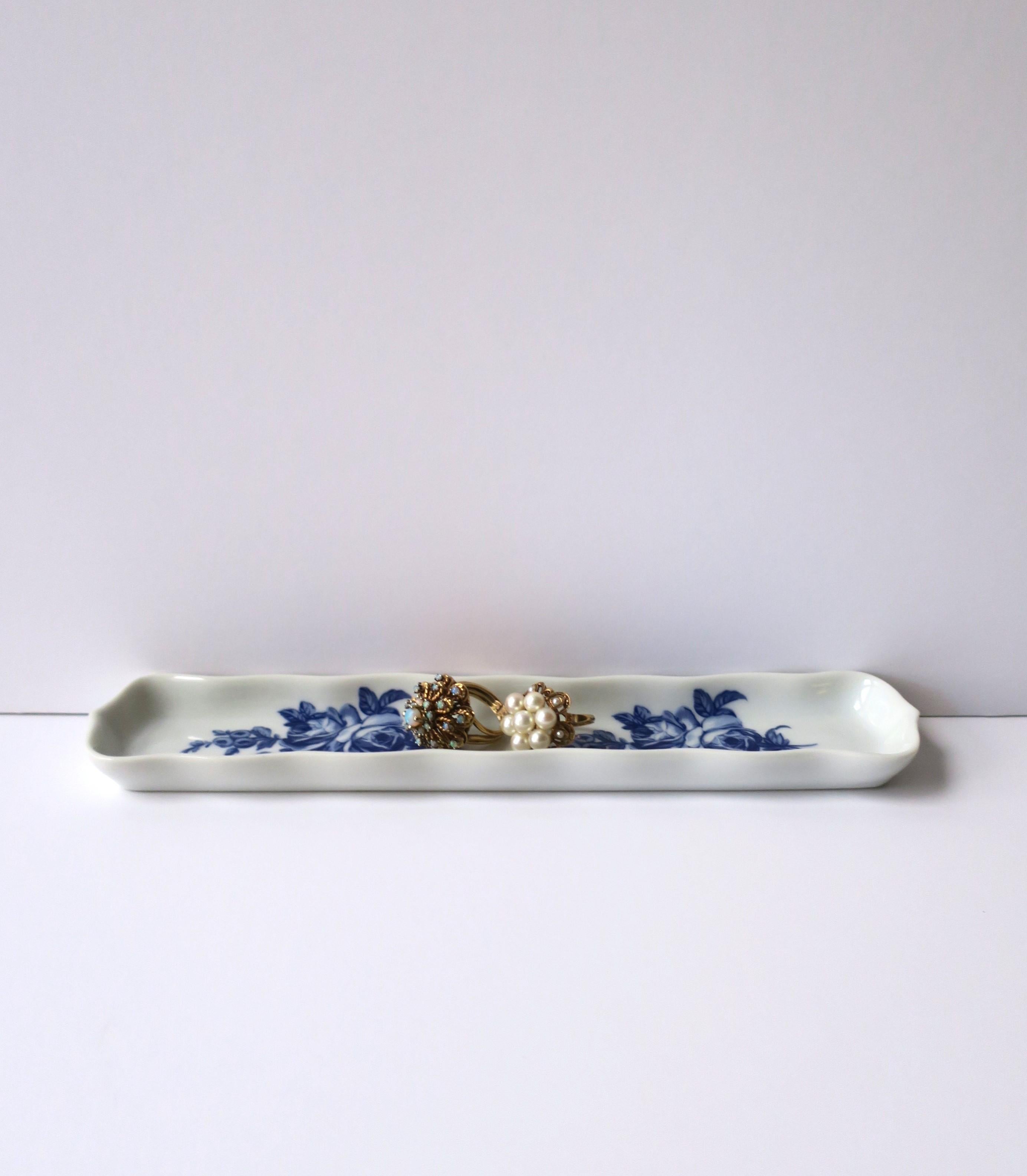 20th Century French Blue and White Porcelain Jewelry Dish 