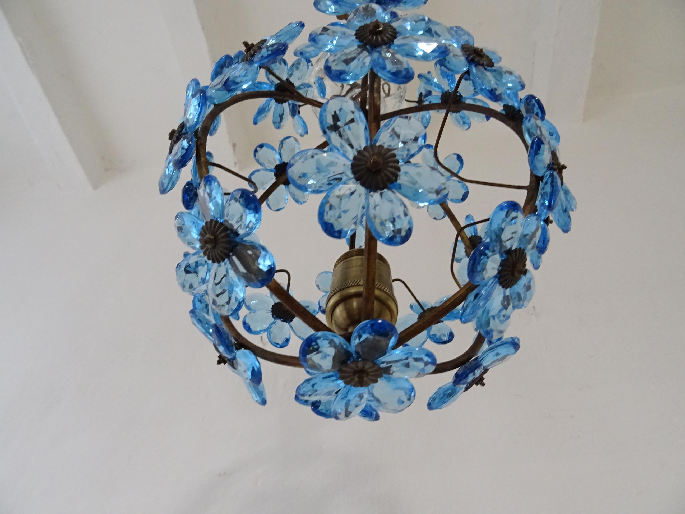 French Blue Flower Ball Crystal Prisms Maison Baguès Style Chandelier, 1920s 7