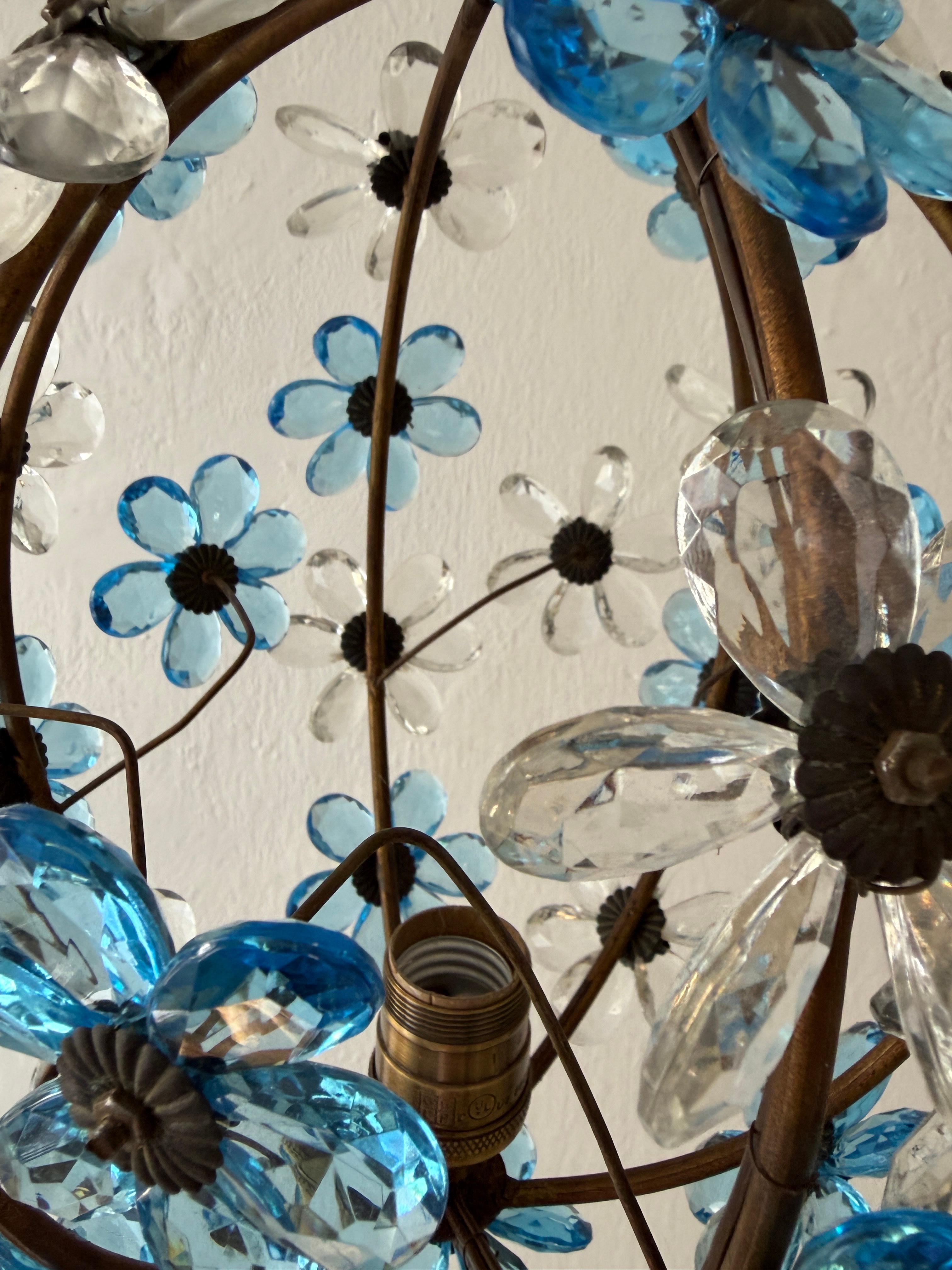 Early 20th Century French Blue Flower Ball Crystal Prisms Maison Baguès Style Chandelier, 1920s For Sale