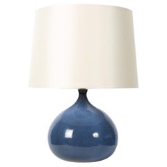 Lámpara de sobremesa estilo Ruelland esmaltada en azul francés