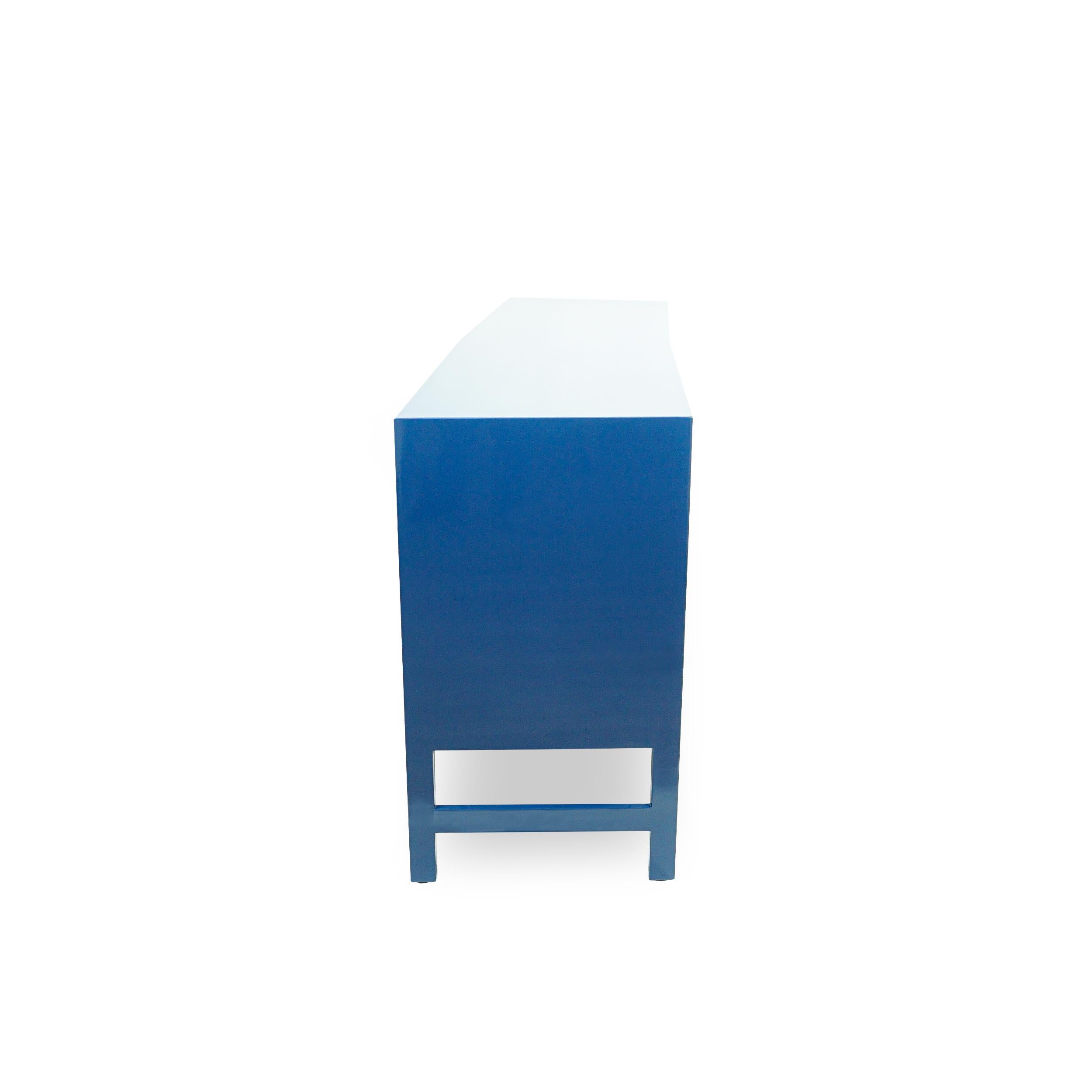 Buffet / Console en Laque Bleue Française, Personnalisable en vente 1