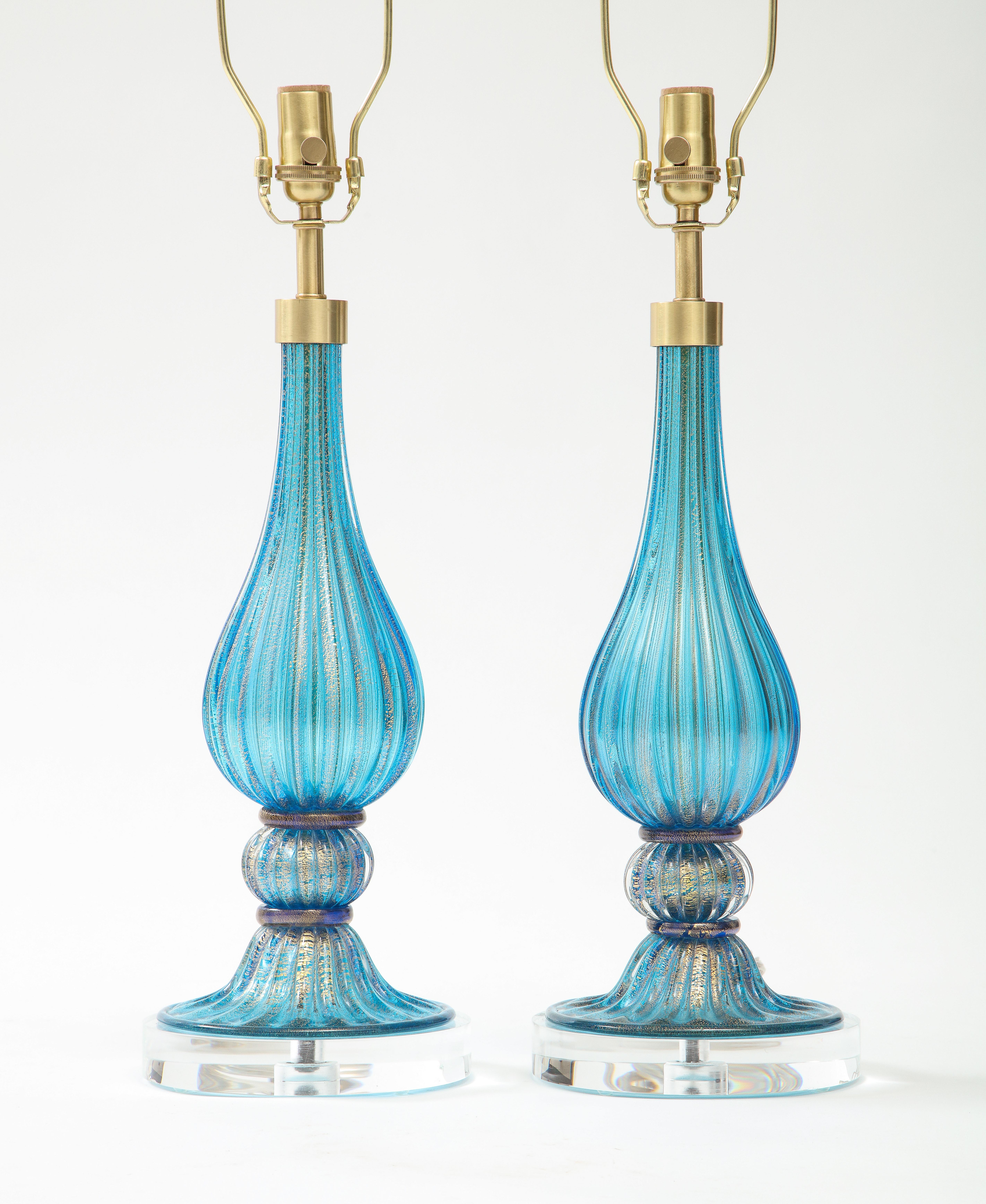 Moderne Lampes en verre de Murano bleu français en vente