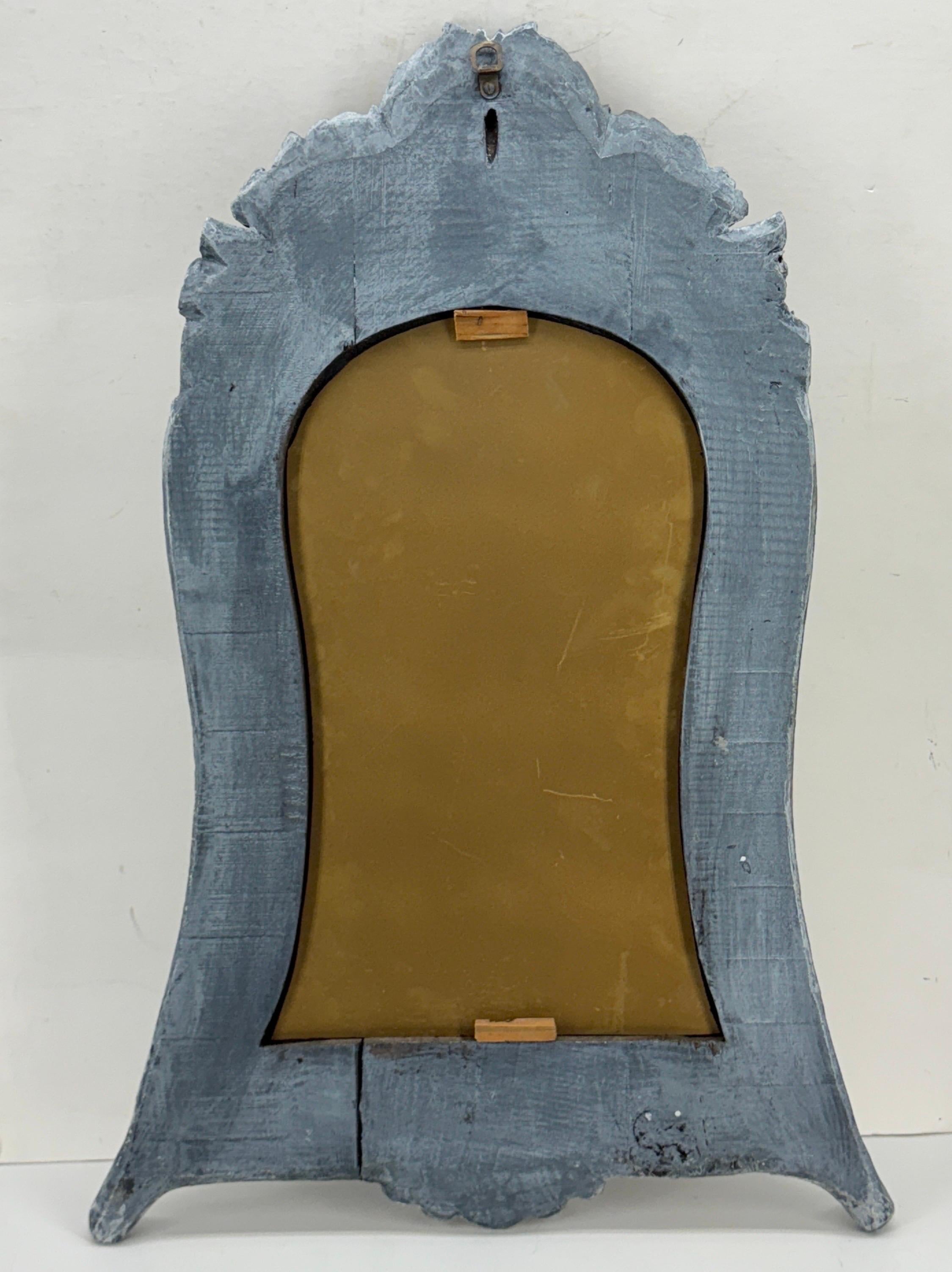 Specchio da parete in legno French Rococo dipinto di blu in vendita 10