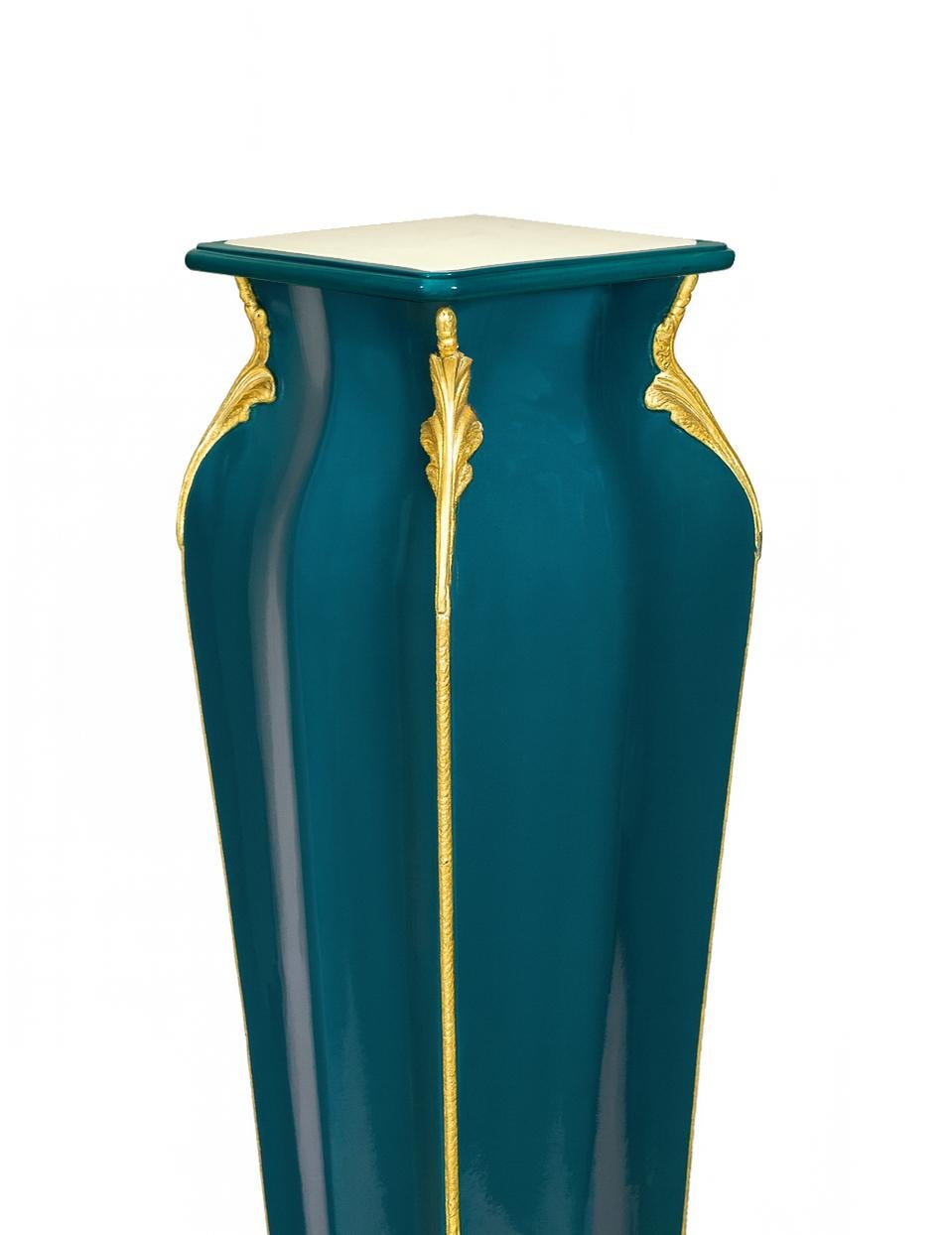 French Blue Peacock Color Louis XVI Column Pedestal, 19th Century For Sale 2