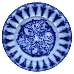 French Blue & White Majolica Acanthus Leaves Plate, circa 1880