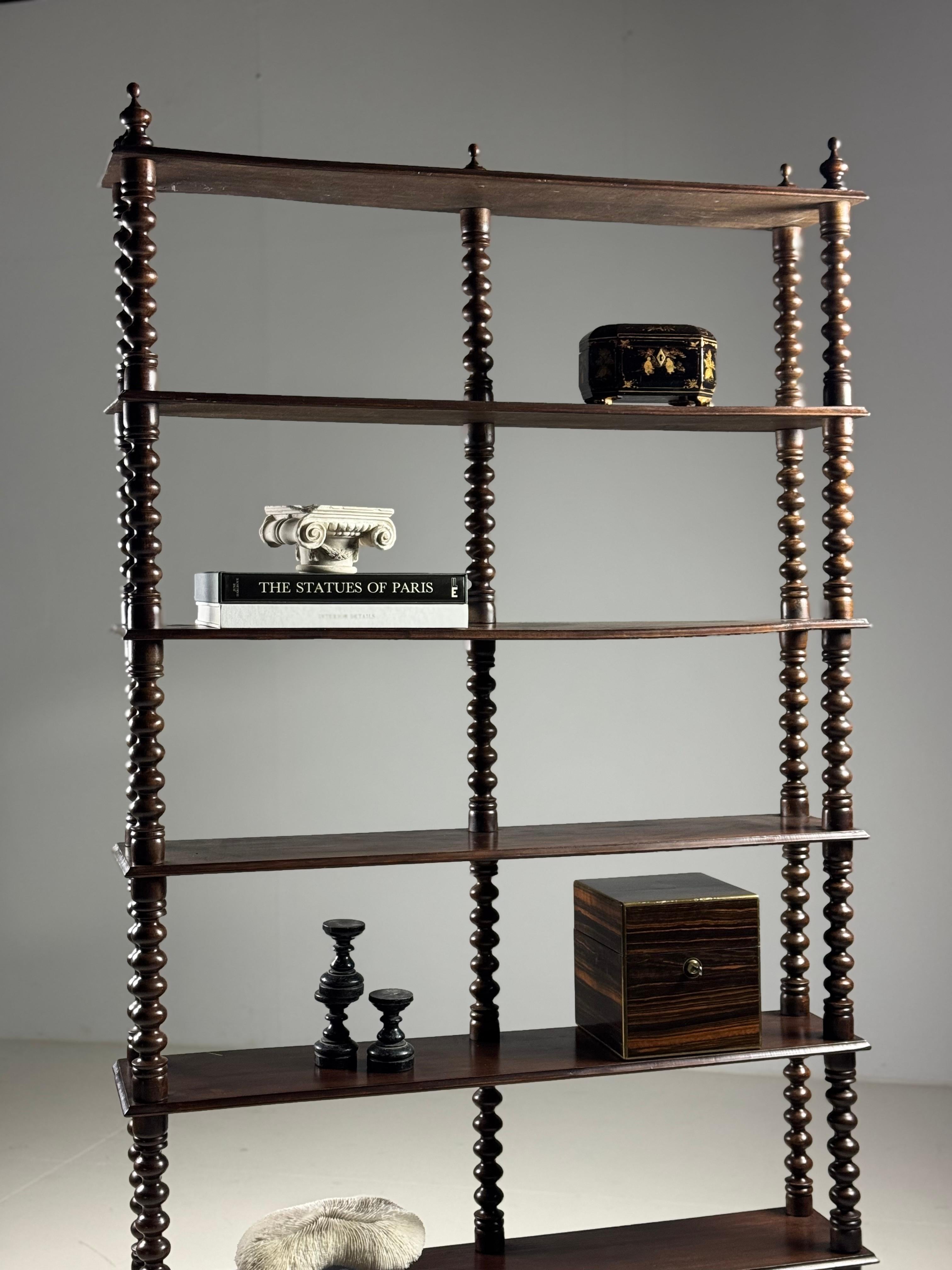 Libreria francese Bobbin dell'inizio del XX secolo in vendita 13