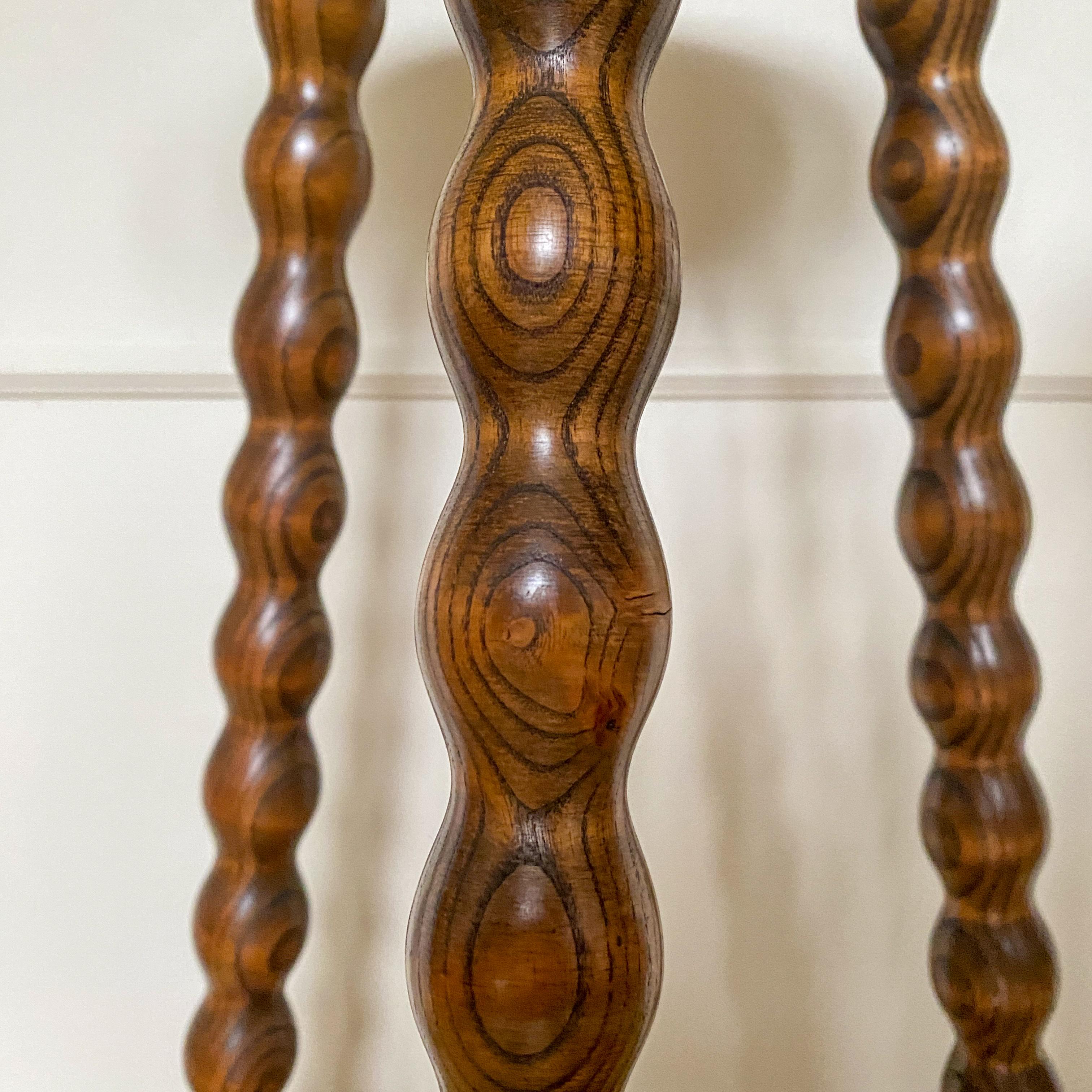bobbin plant stand