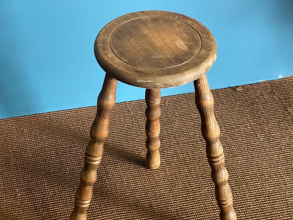 Français Tabouret français en fuseau dans le style brutaliste, France, années 1960 en vente