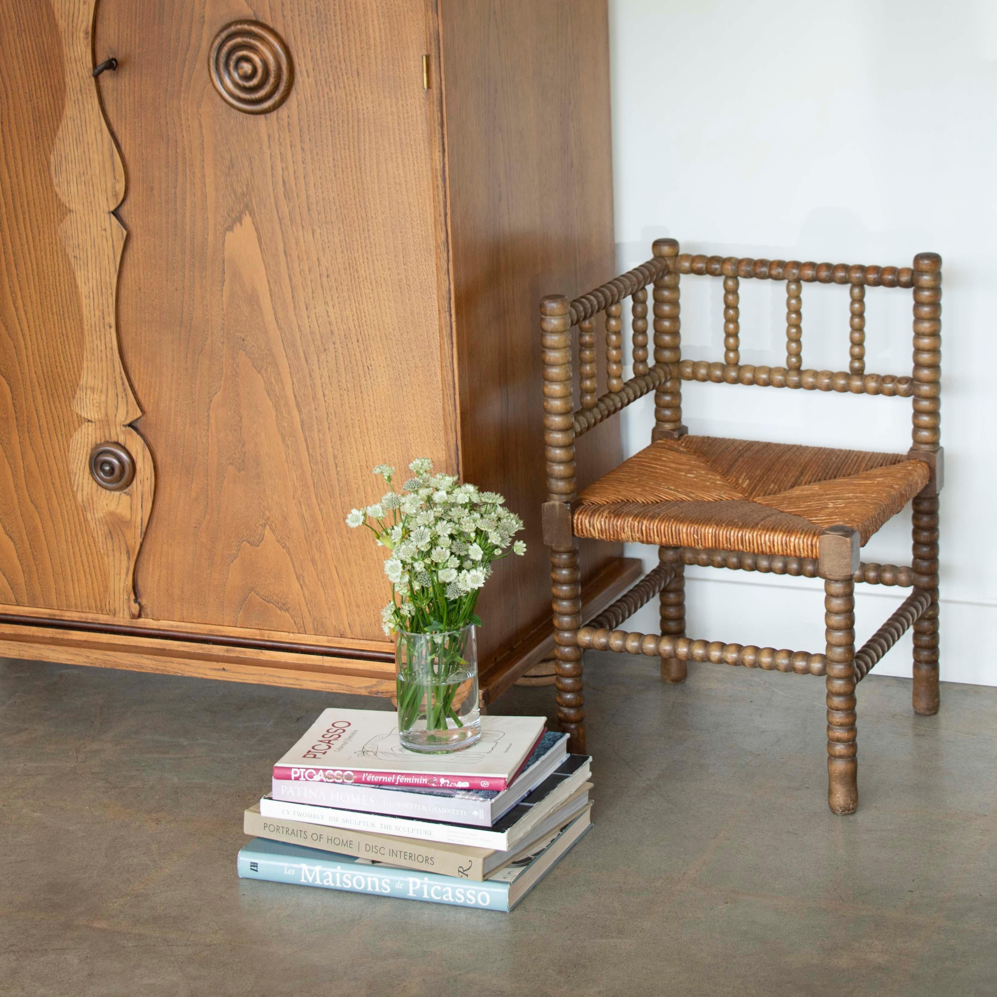 French Bobbin Wood and Woven Corner Chair In Good Condition In Los Angeles, CA