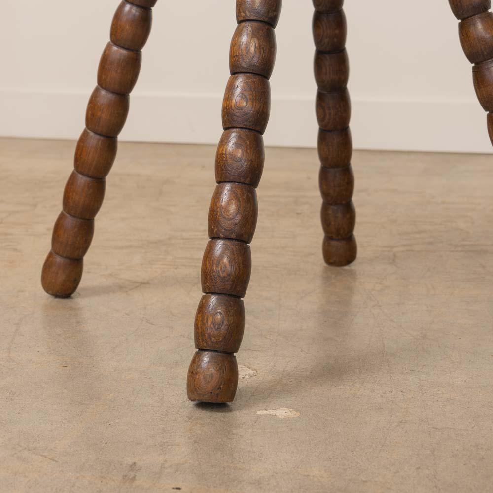 Französischer Beistelltisch aus Bobbin-Holz im Angebot 4