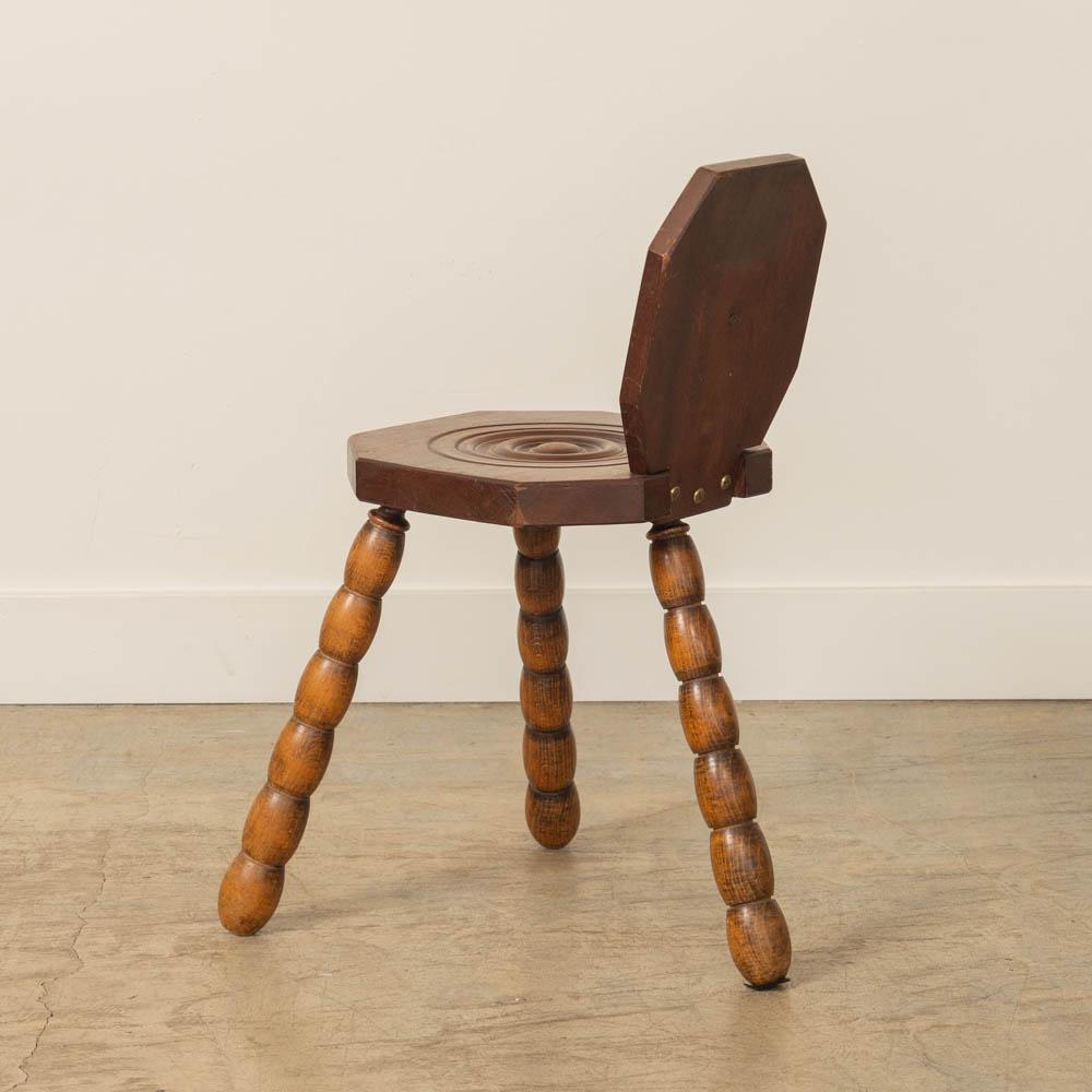 Chaise tripode en Bobbin Wood par Charles Dudouyt en vente 4