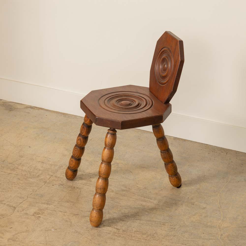 Chaise tripode en Bobbin Wood par Charles Dudouyt en vente 5