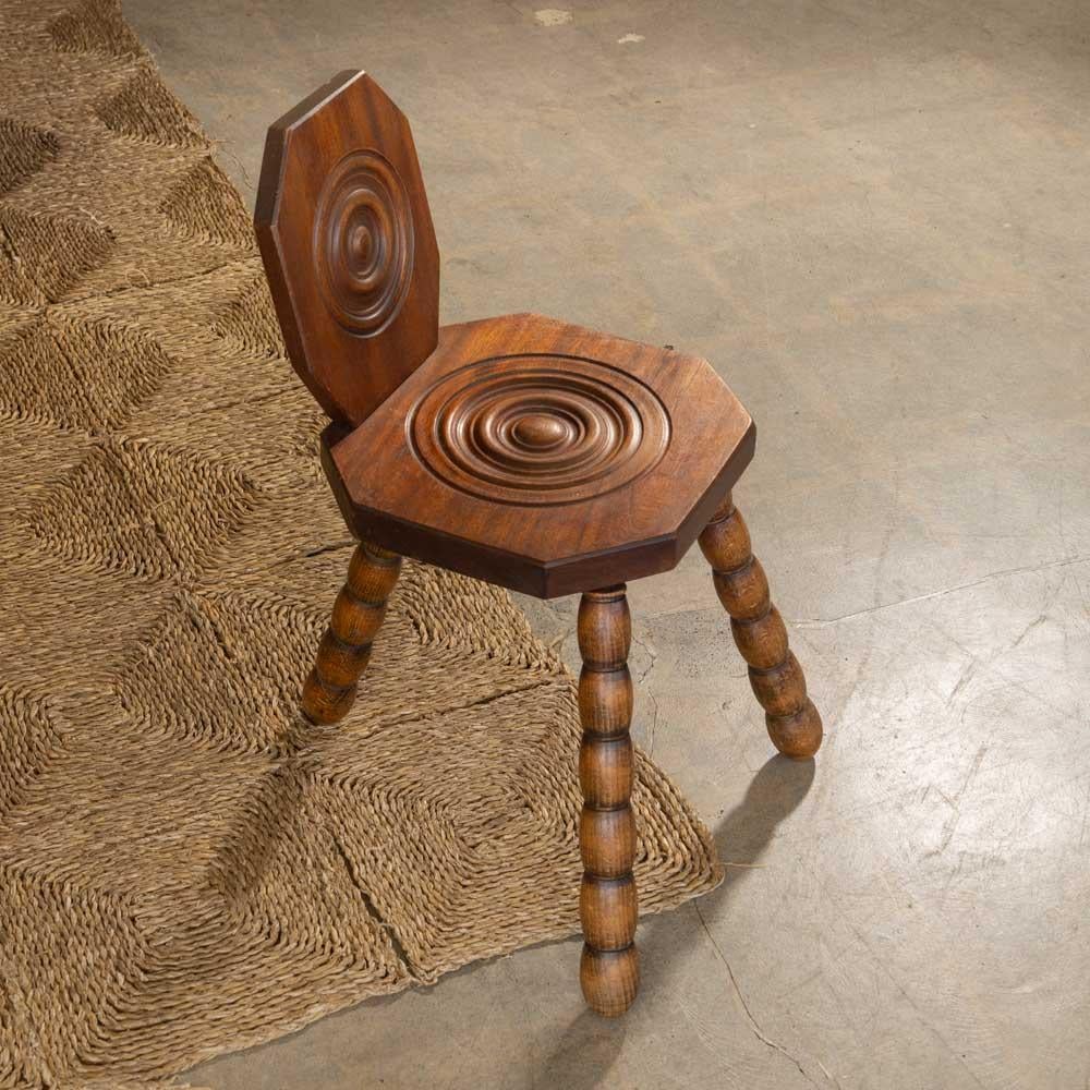Français Chaise tripode en Bobbin Wood par Charles Dudouyt en vente