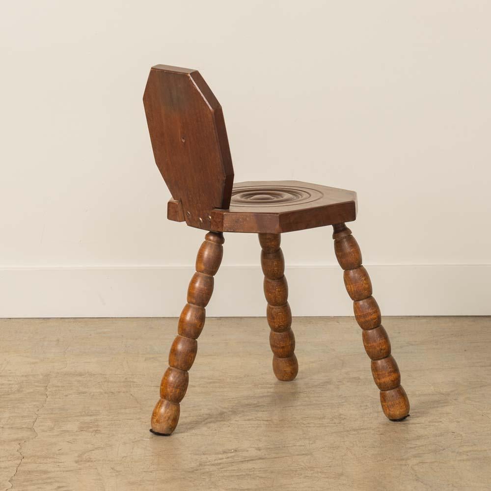 Chaise tripode en Bobbin Wood par Charles Dudouyt en vente 2