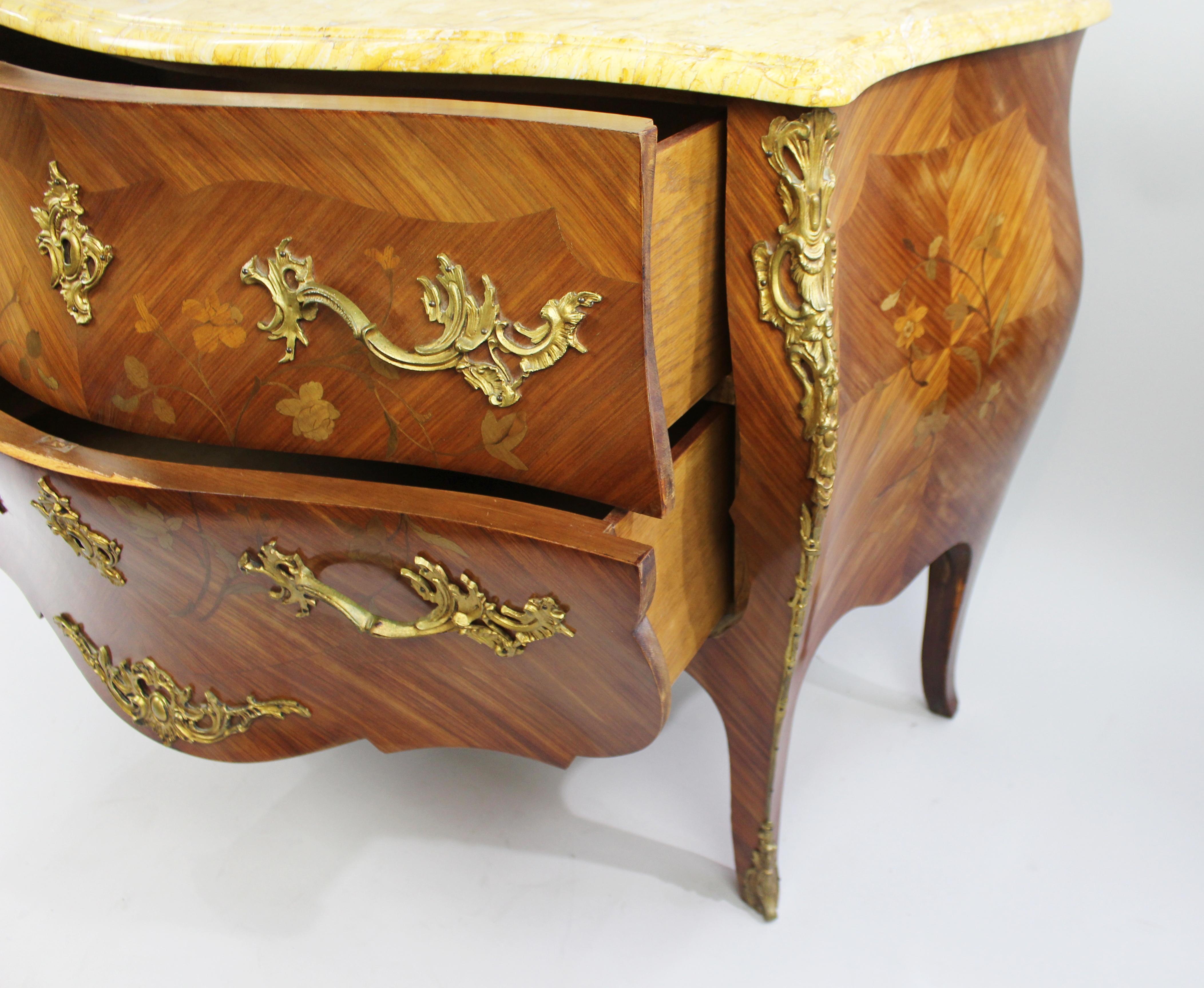 French Bombé Marble Topped Kingwood Commode, circa 1910 For Sale 6