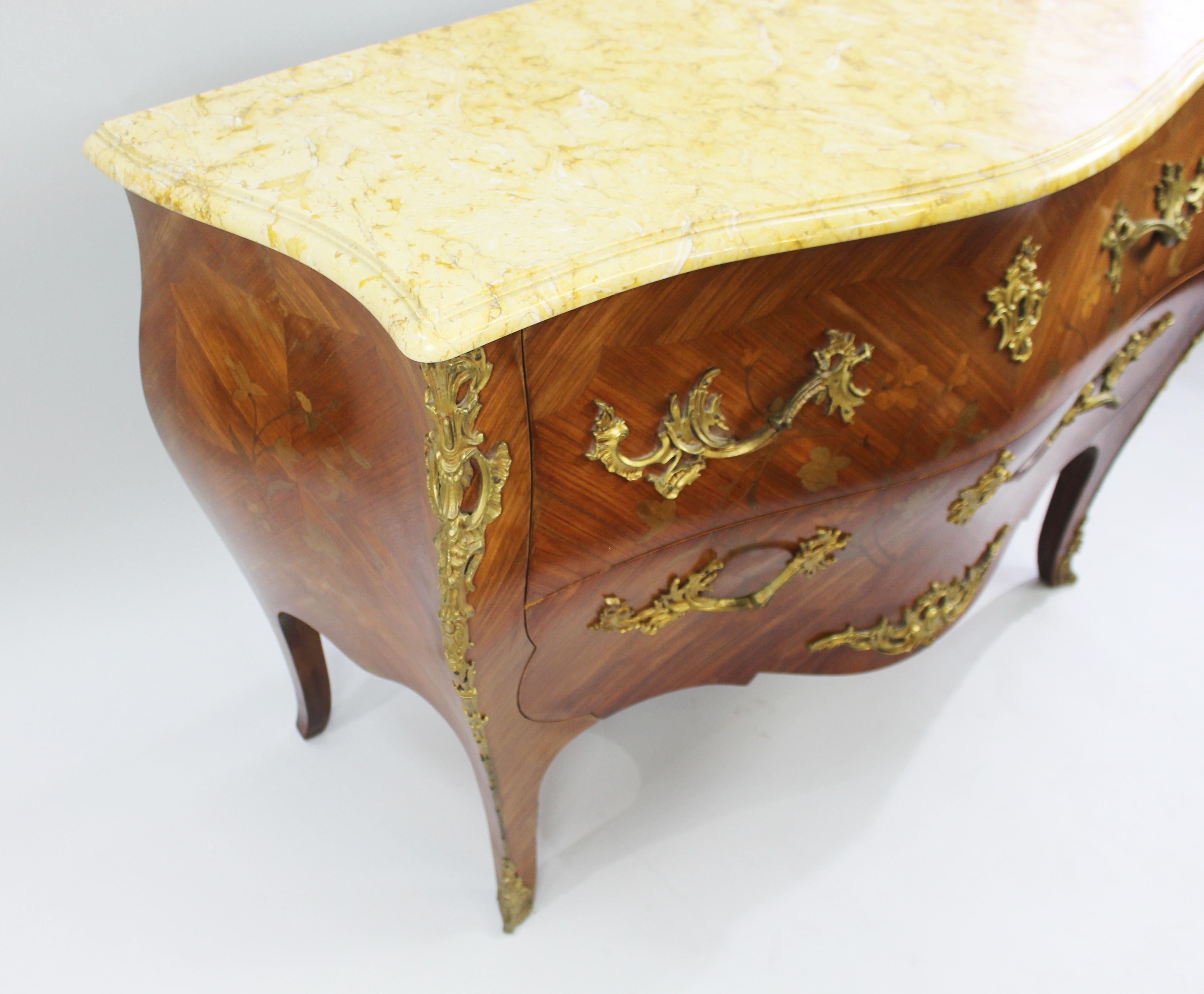 French Bombé Marble Topped Kingwood Commode, circa 1910 For Sale 2