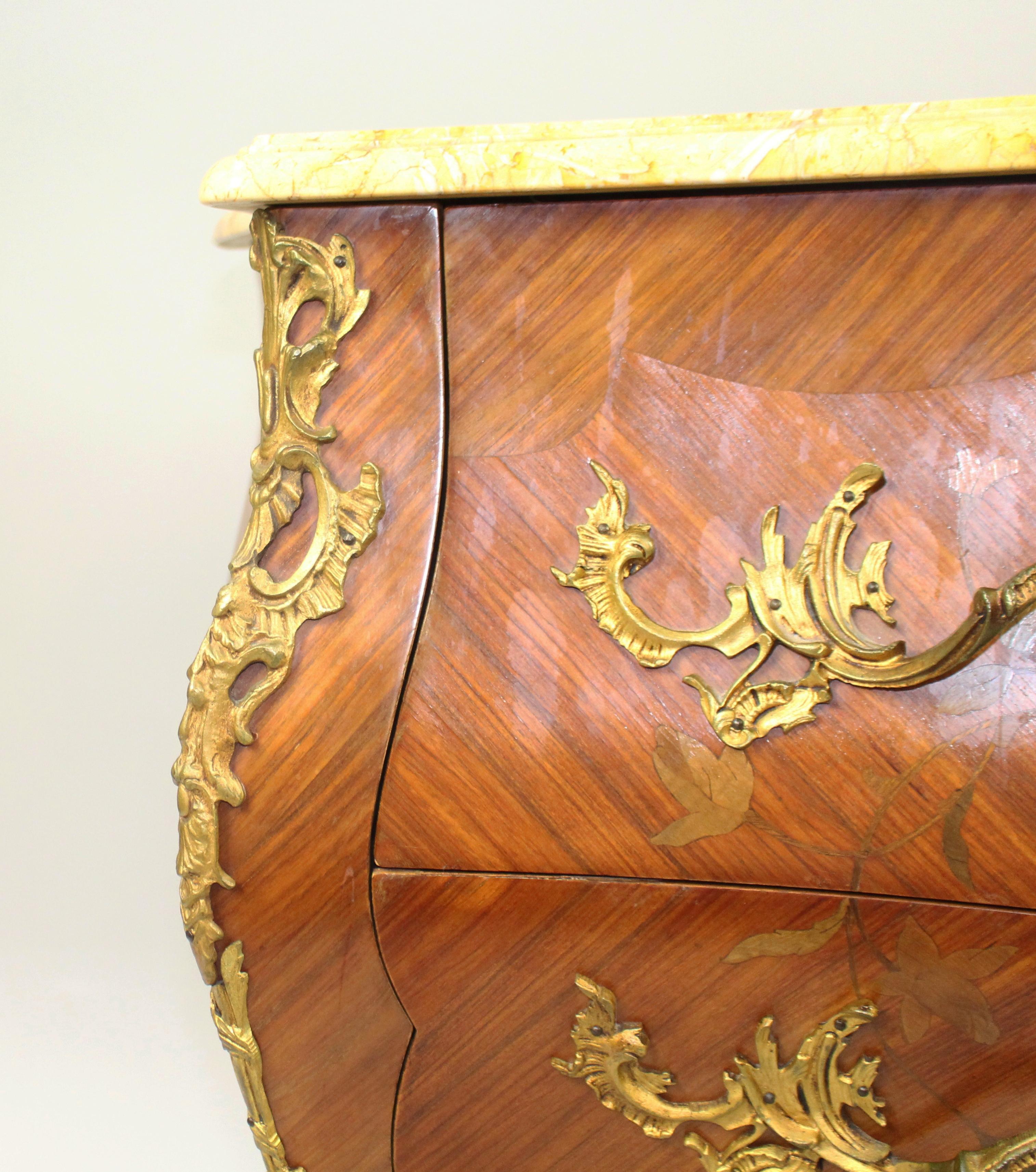 French Bombé Marble Topped Kingwood Commode, circa 1910 For Sale 3