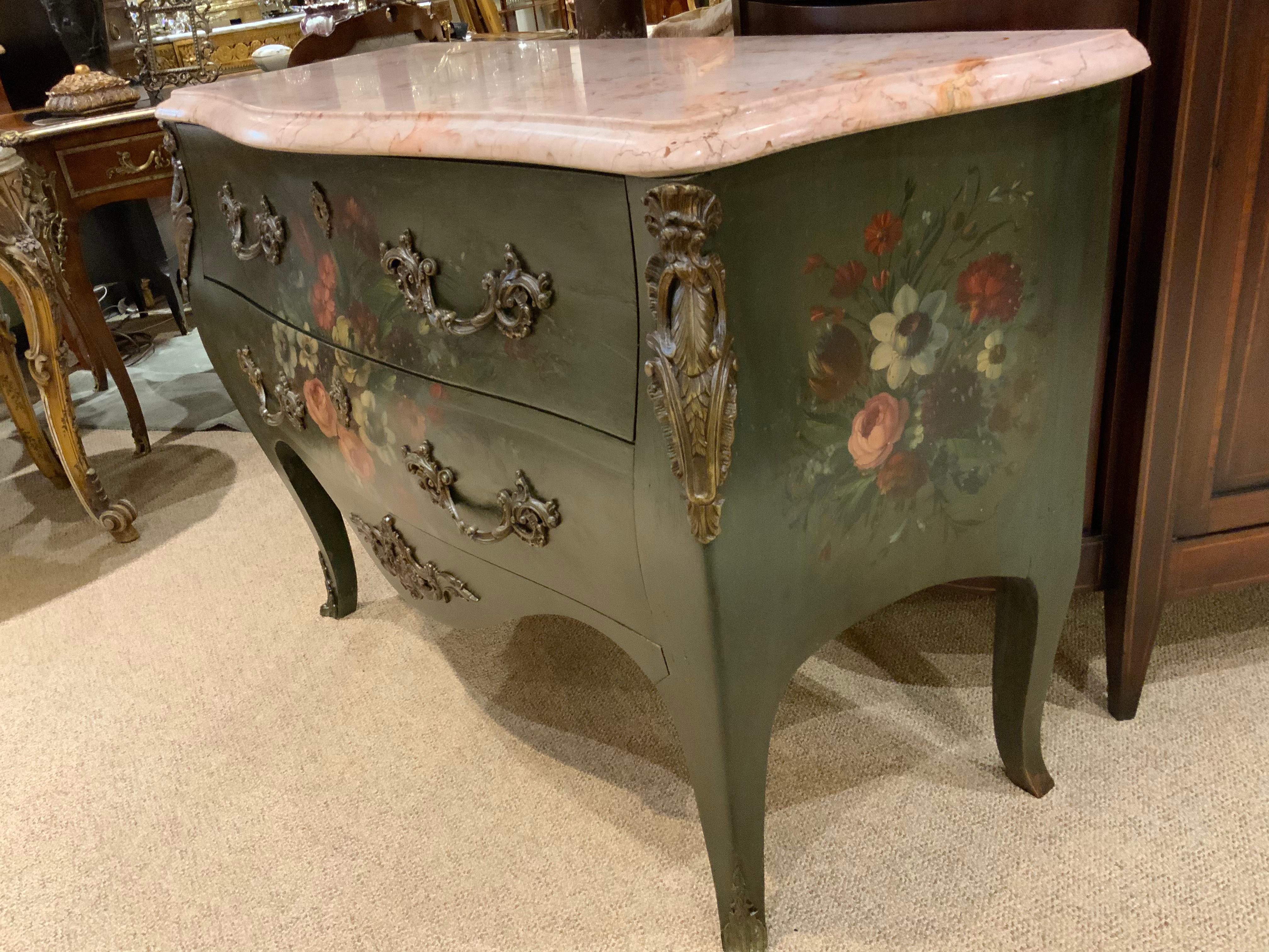 French Bombe Shaped Commode/Chest with Hand Painted Floral Design, Marble Top In Good Condition For Sale In Houston, TX