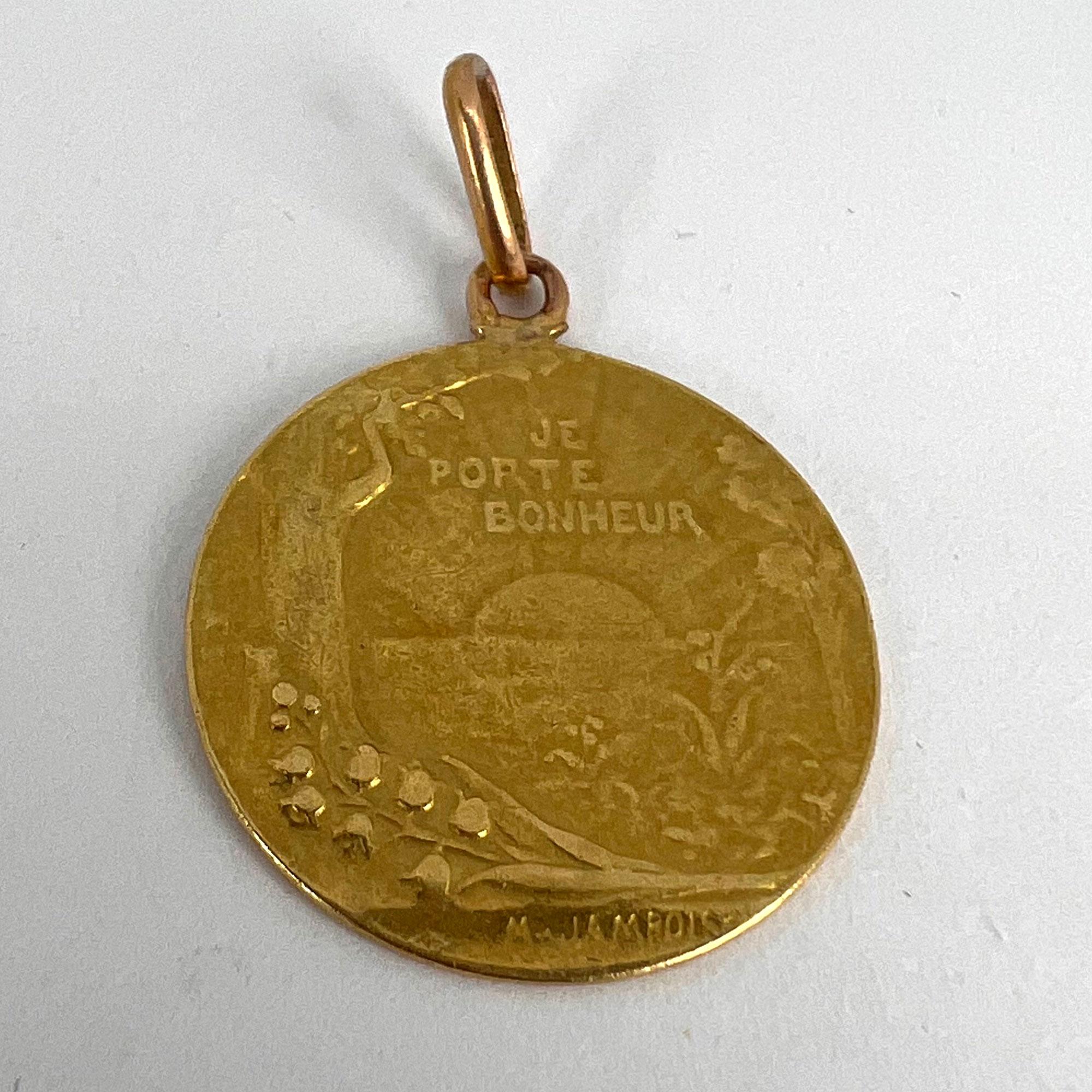 French Bonheur Good Luck 18K Yellow Gold Lucky Charm Medal Pendant For Sale 7