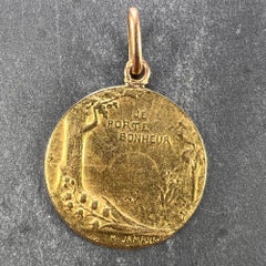 French Bonheur Good Luck 18K Yellow Gold Lucky Charm Medal Pendant