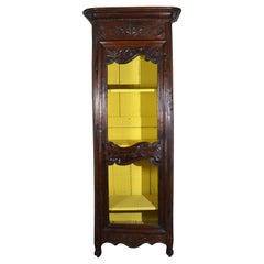 Bonnetiere/meuble de rangement en lin français vers 1780