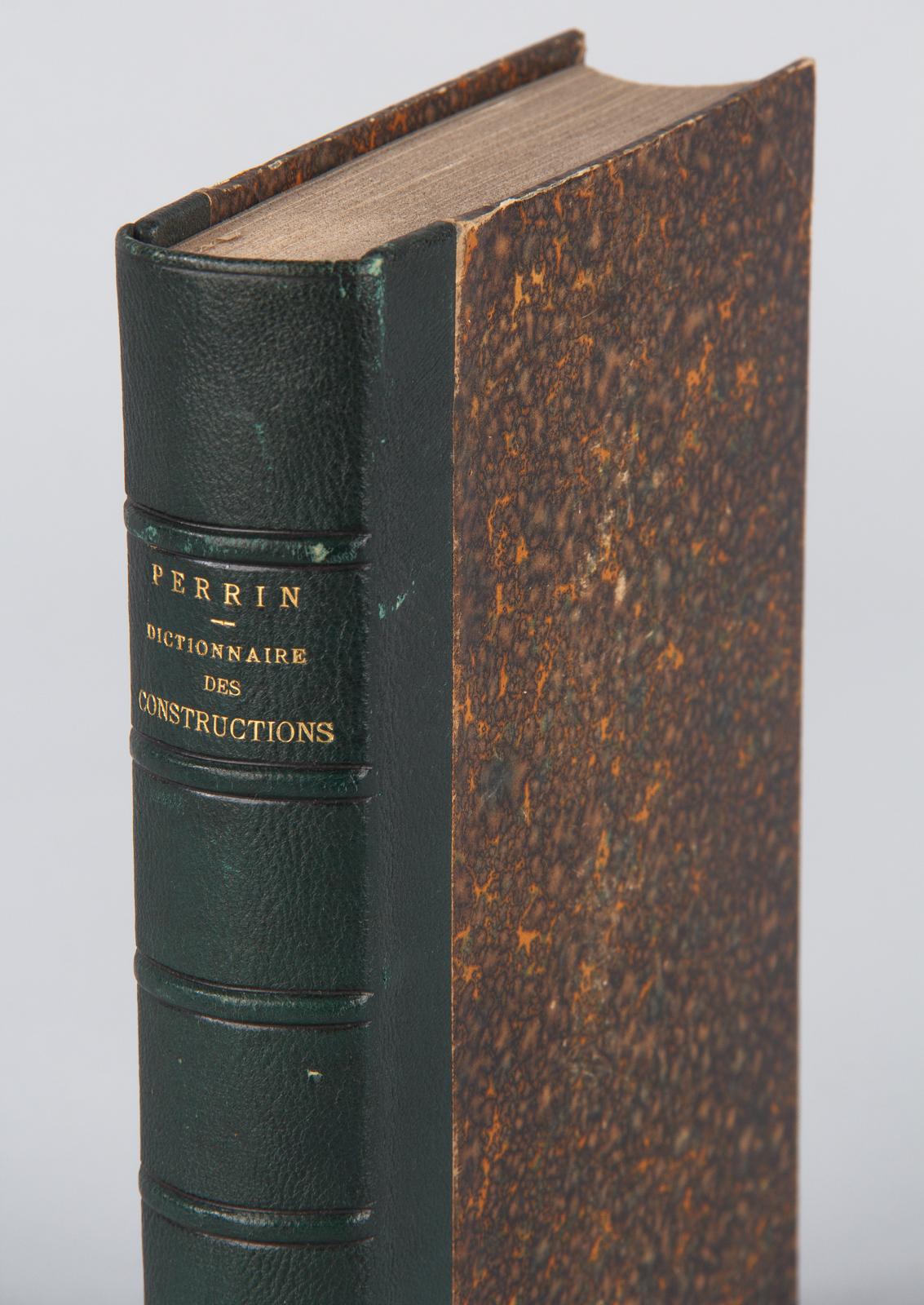 French Book, Code Perrin Ou Dictionnaire Des Constructions, 1880 In Good Condition For Sale In Austin, TX