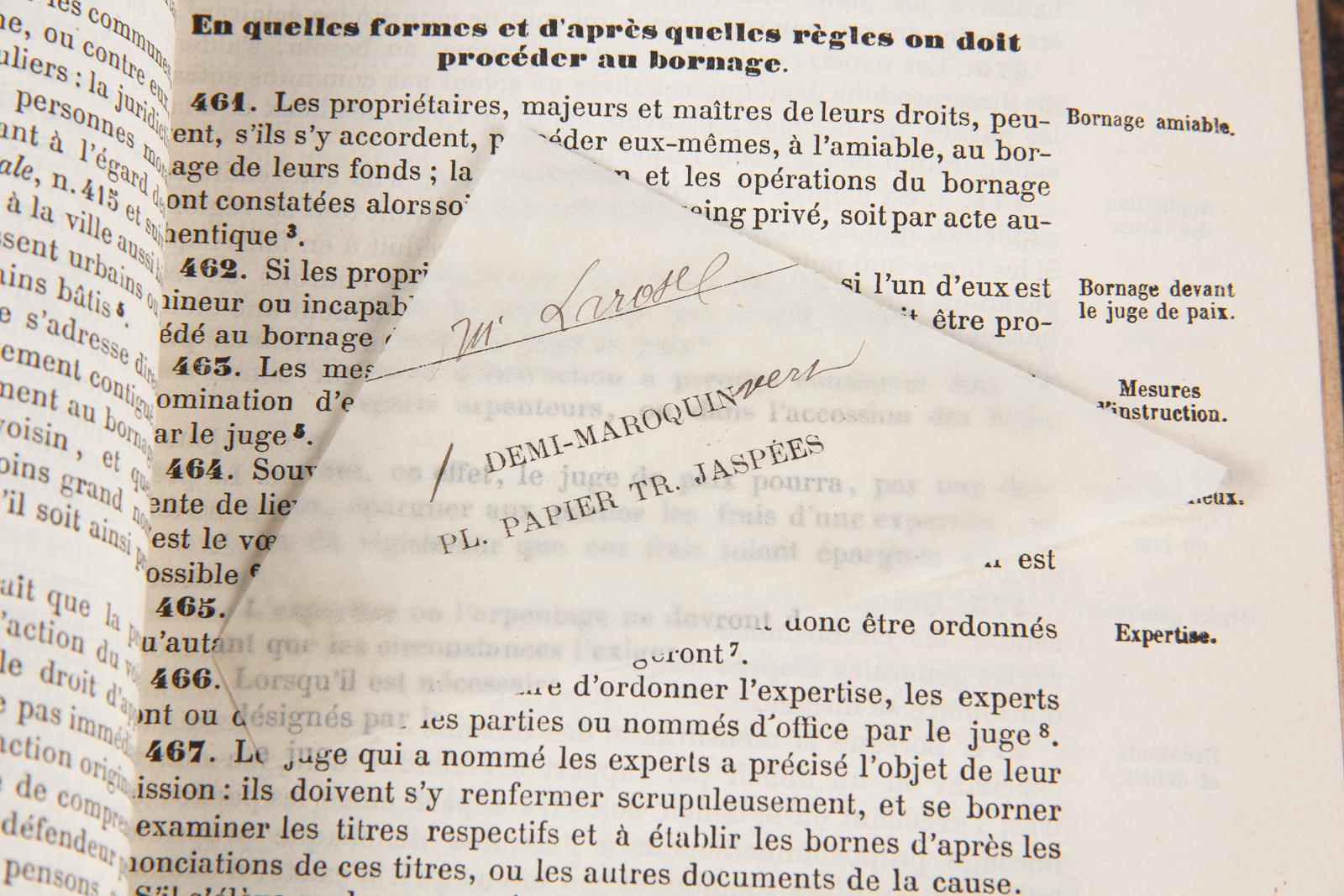 French Book, Code Perrin Ou Dictionnaire Des Constructions, 1880 For Sale 4