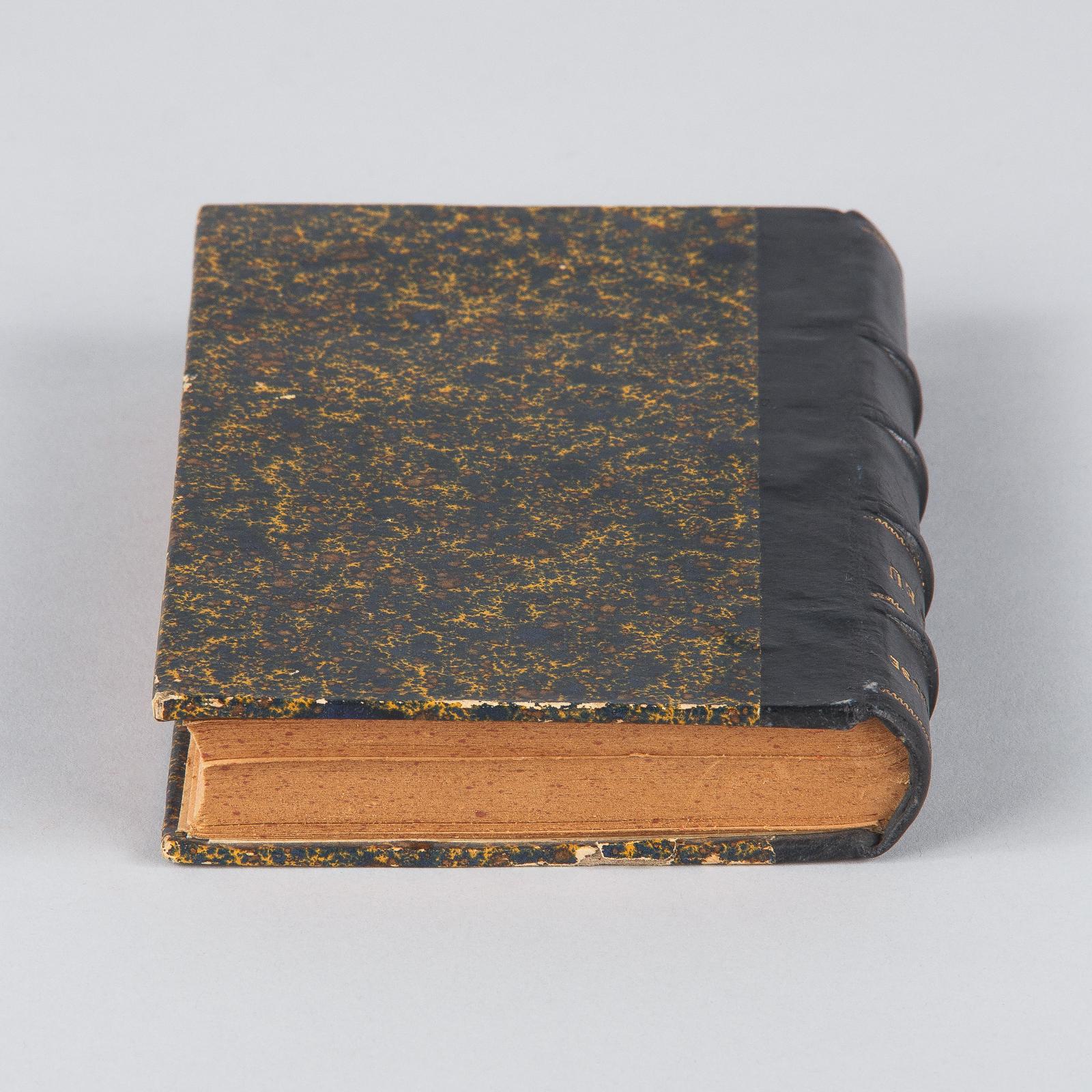 French Book, Le Feu, Journal d'une Escouade by Henri Barbusse, 1917 For Sale 6