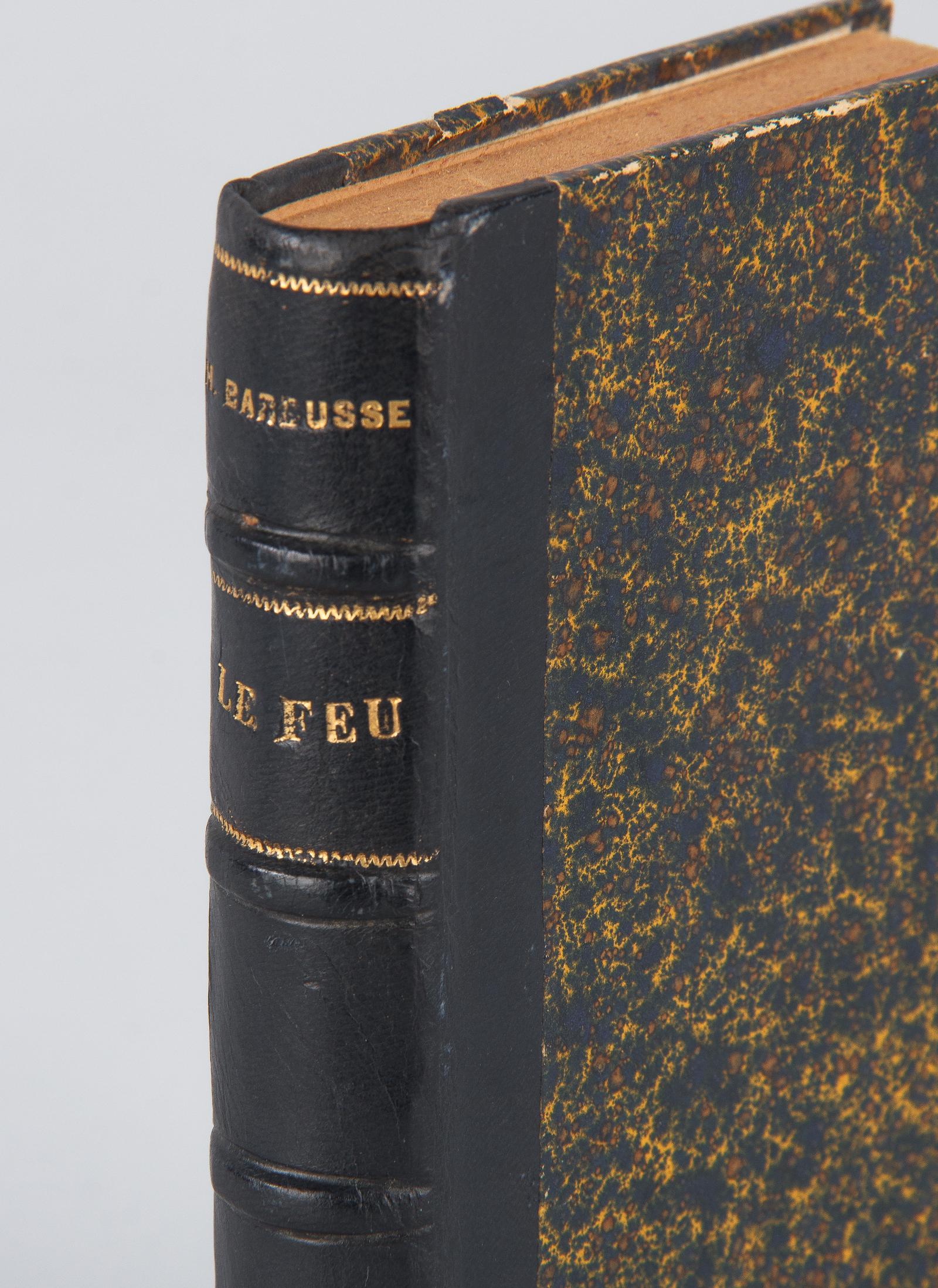 20th Century French Book, Le Feu, Journal d'une Escouade by Henri Barbusse, 1917 For Sale