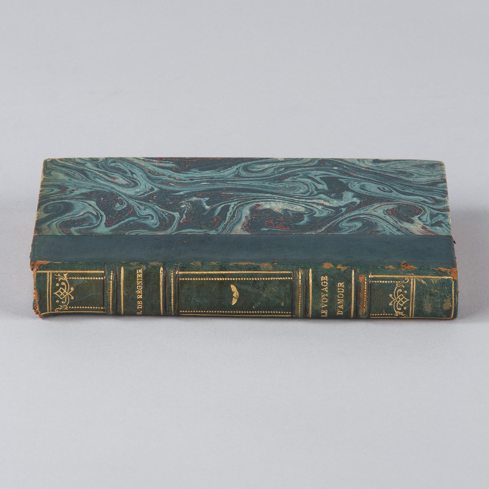 French Book, Le Voyage d'Amour by Henri de Regnier, 1930 For Sale 5