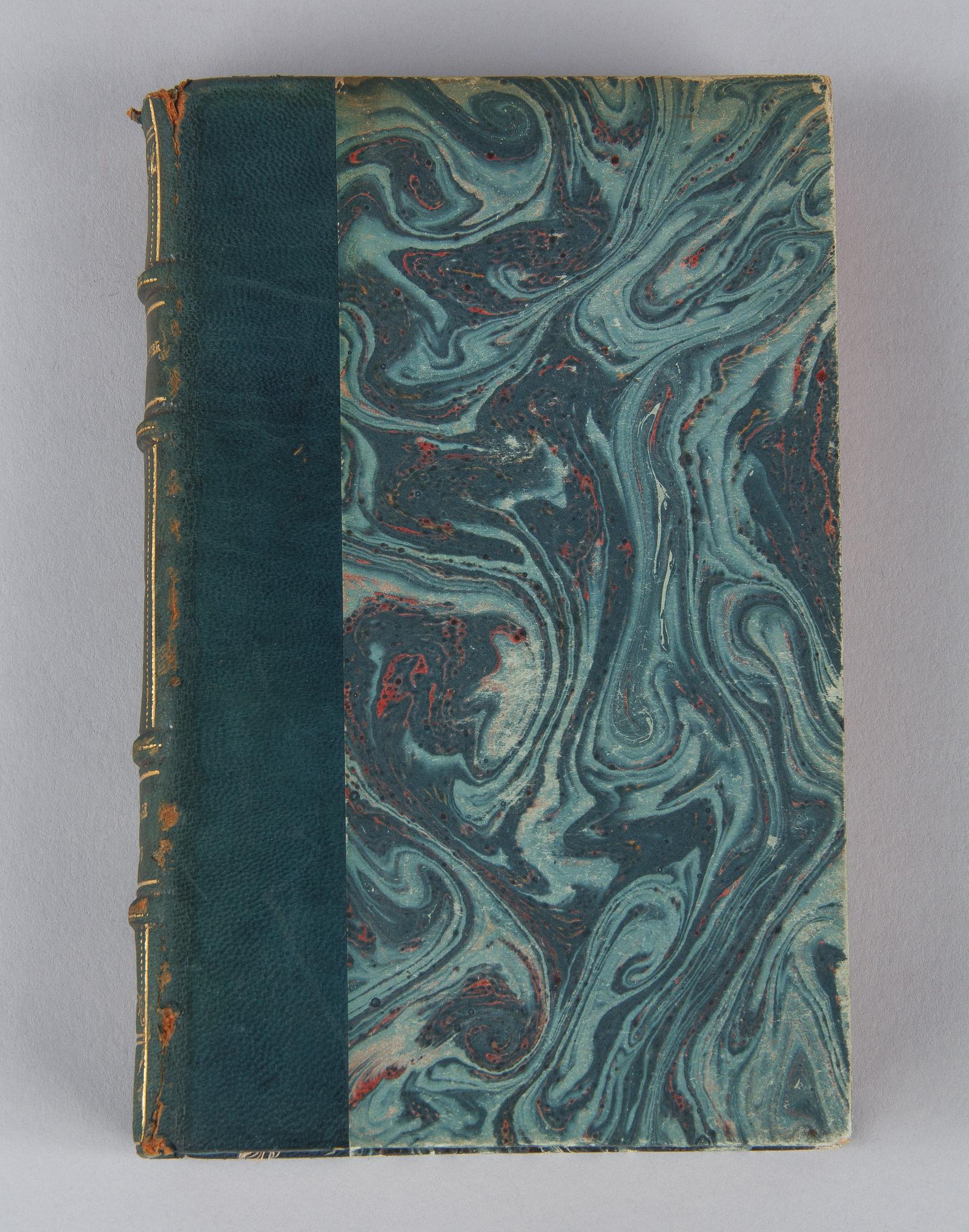 French Book, Le Voyage d'Amour by Henri de Regnier, 1930 For Sale 1