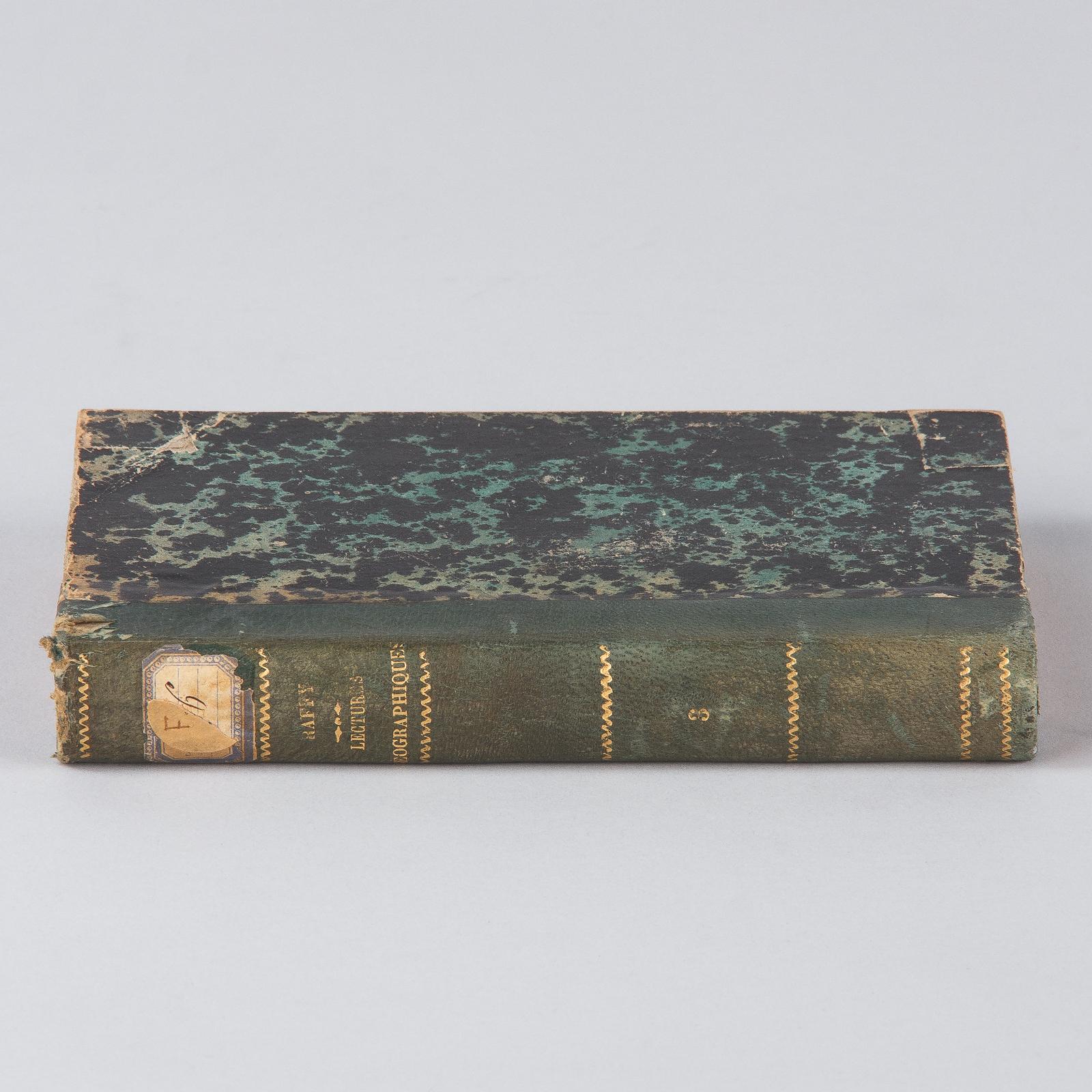 French Book Lectures Geographiques by C.Raffy, 1869 In Good Condition In Austin, TX