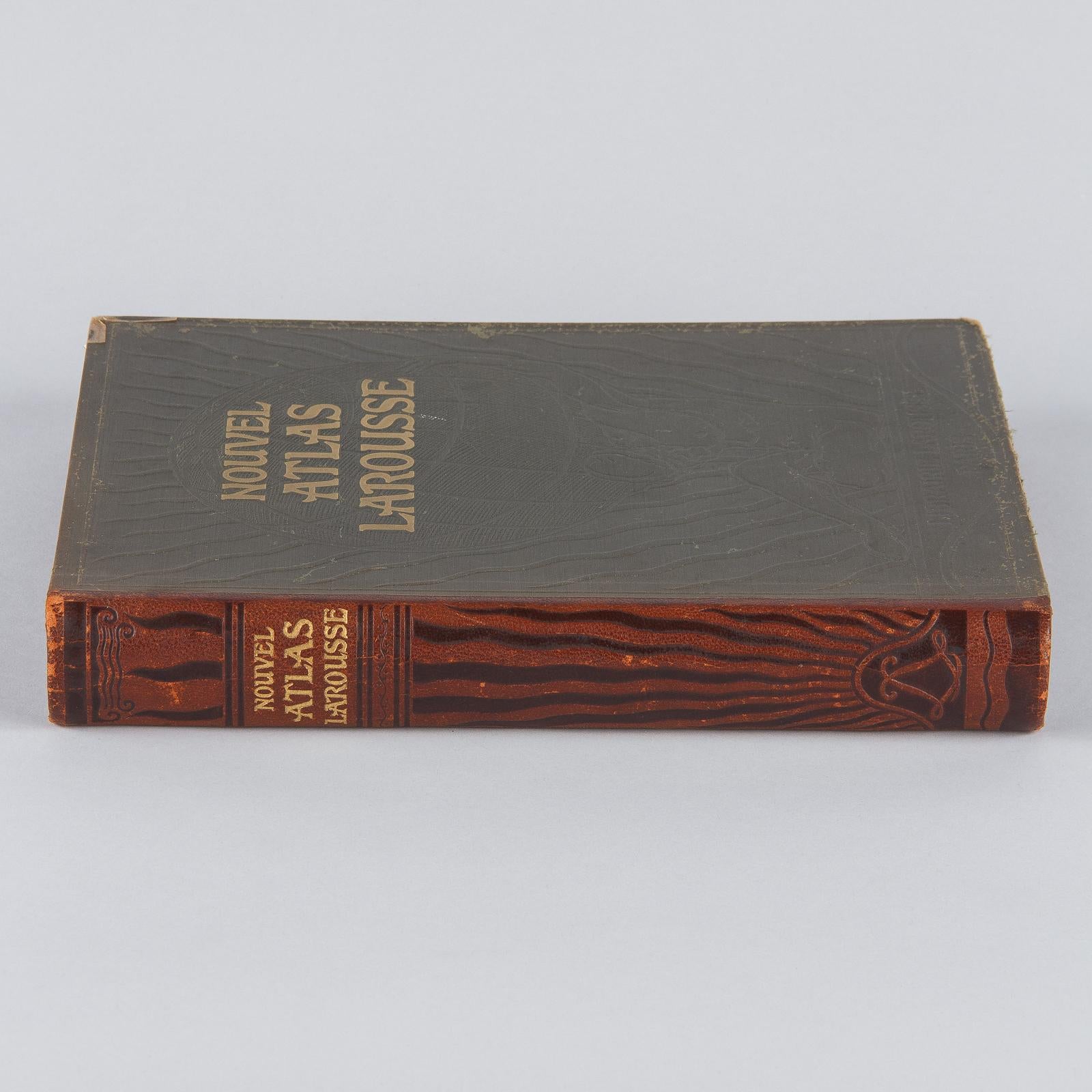 French Book Nouvel Atlas Larousse, 1924 For Sale 5