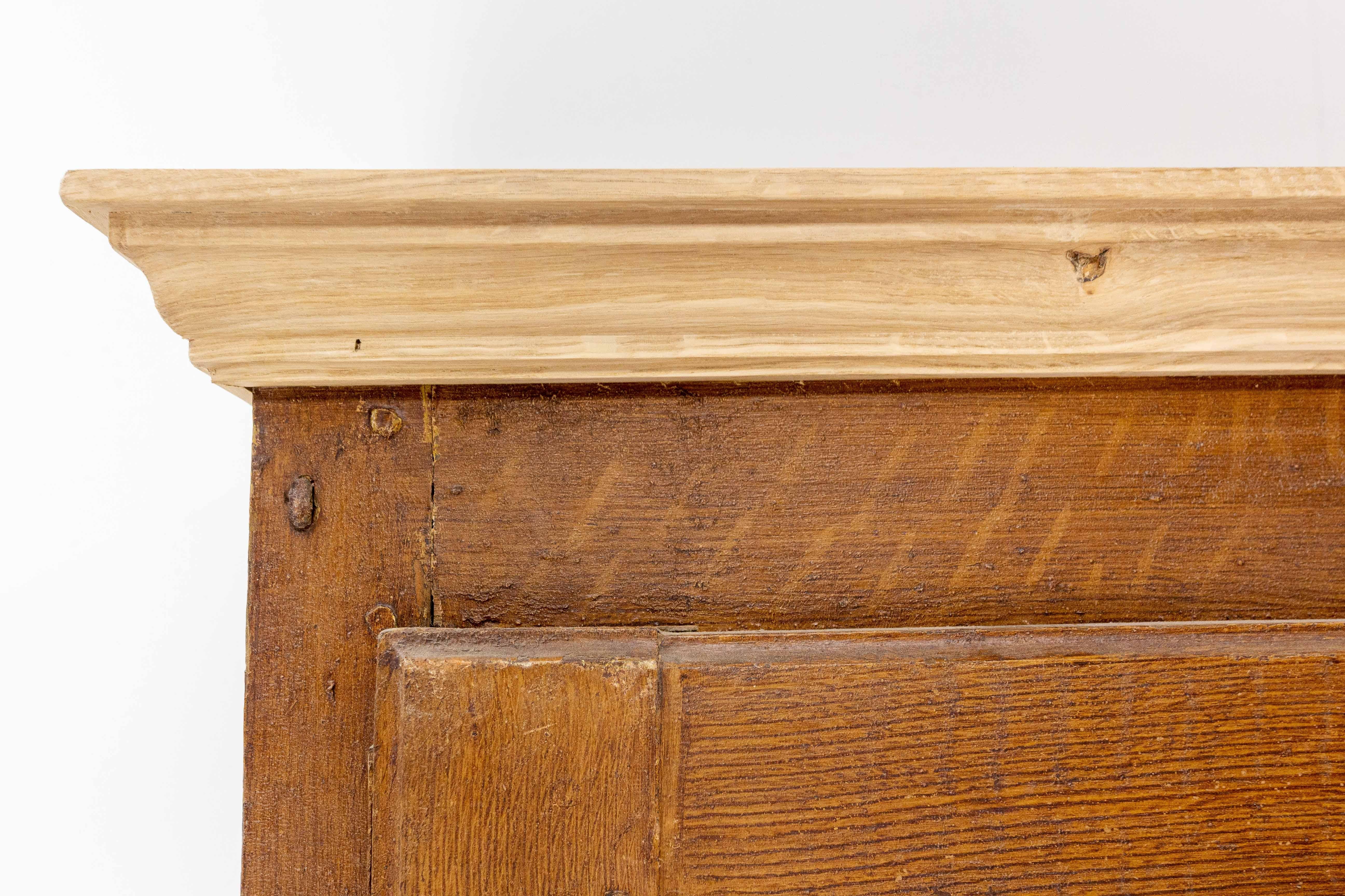 French Bookcase with Brass Mesh Doors Late 19th Century For Sale 5