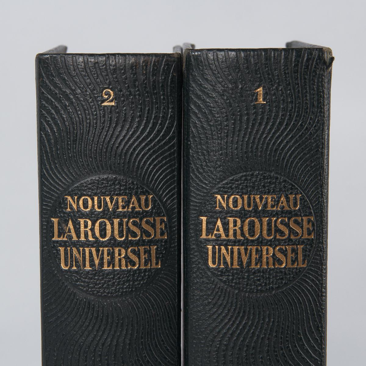 French Books, Larousse Universel, 1948 In Good Condition In Austin, TX