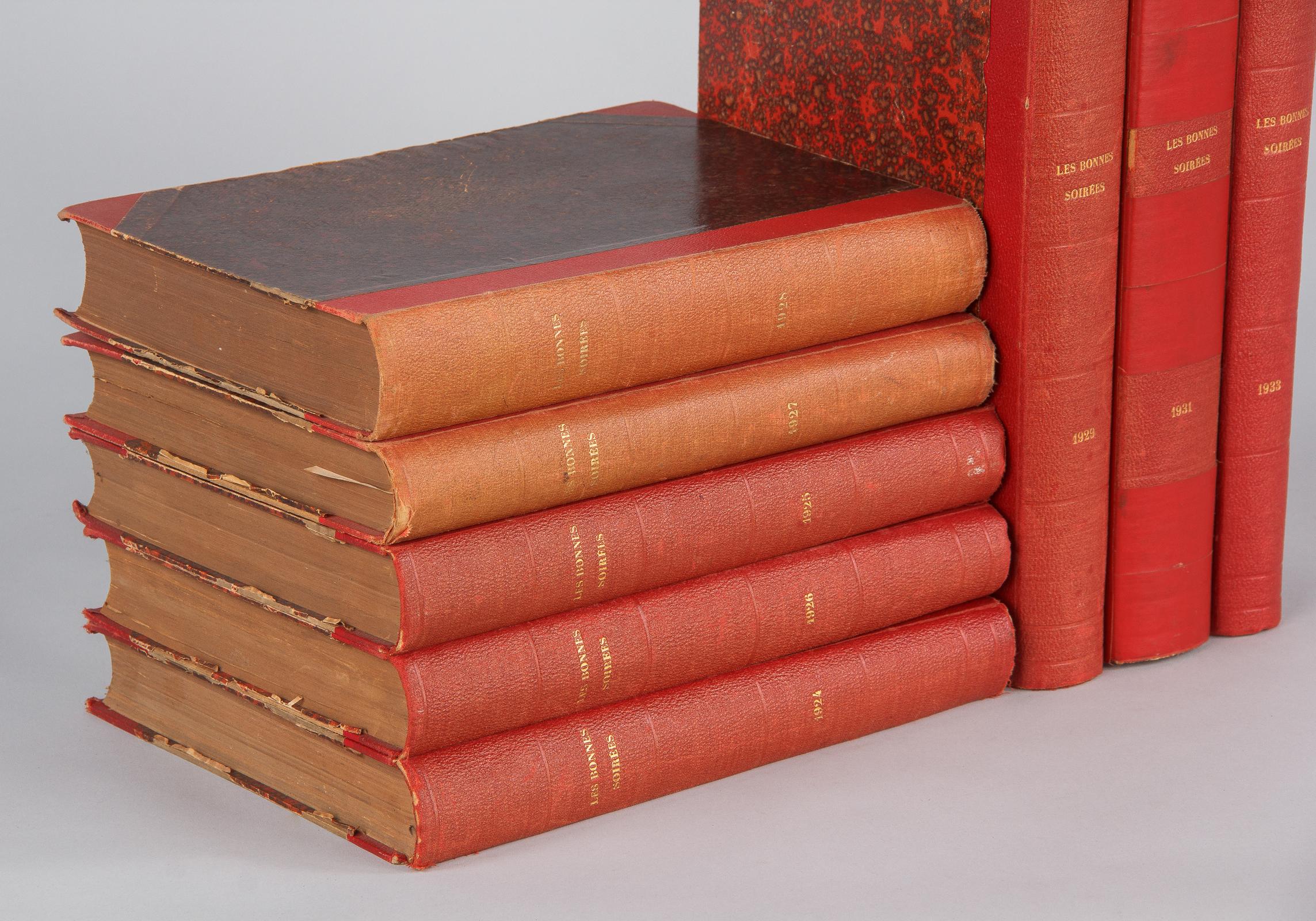 Hard Bound Books-Les Bonnes Soirees, Belgium, 1924-1933 For Sale 7
