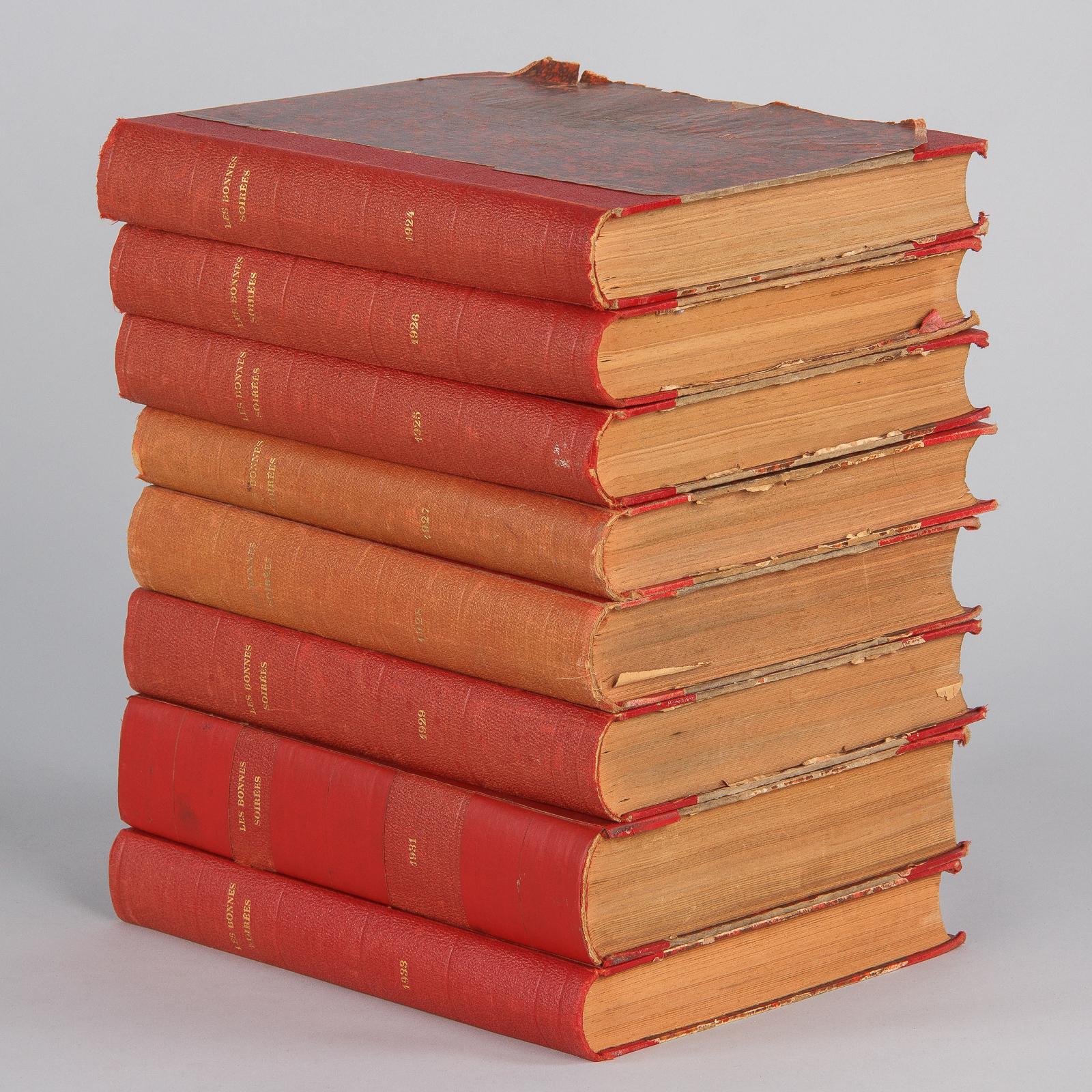 Hard Bound Books-Les Bonnes Soirees, Belgium, 1924-1933 For Sale 3
