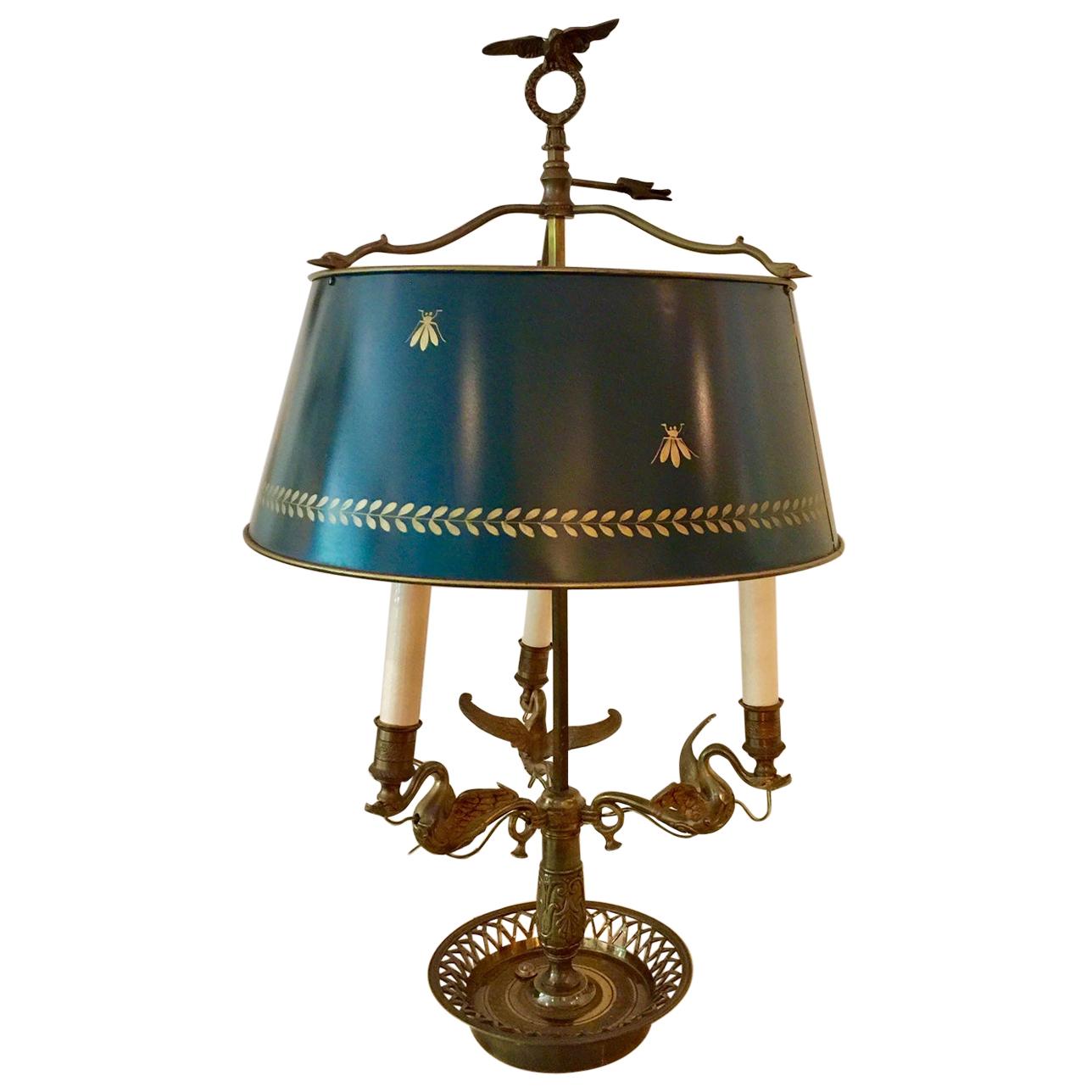 Französische Bouillotte-Lampe, Bienen- und Lorbeerblattdekoration, grün bemalter Tôle-Schirm