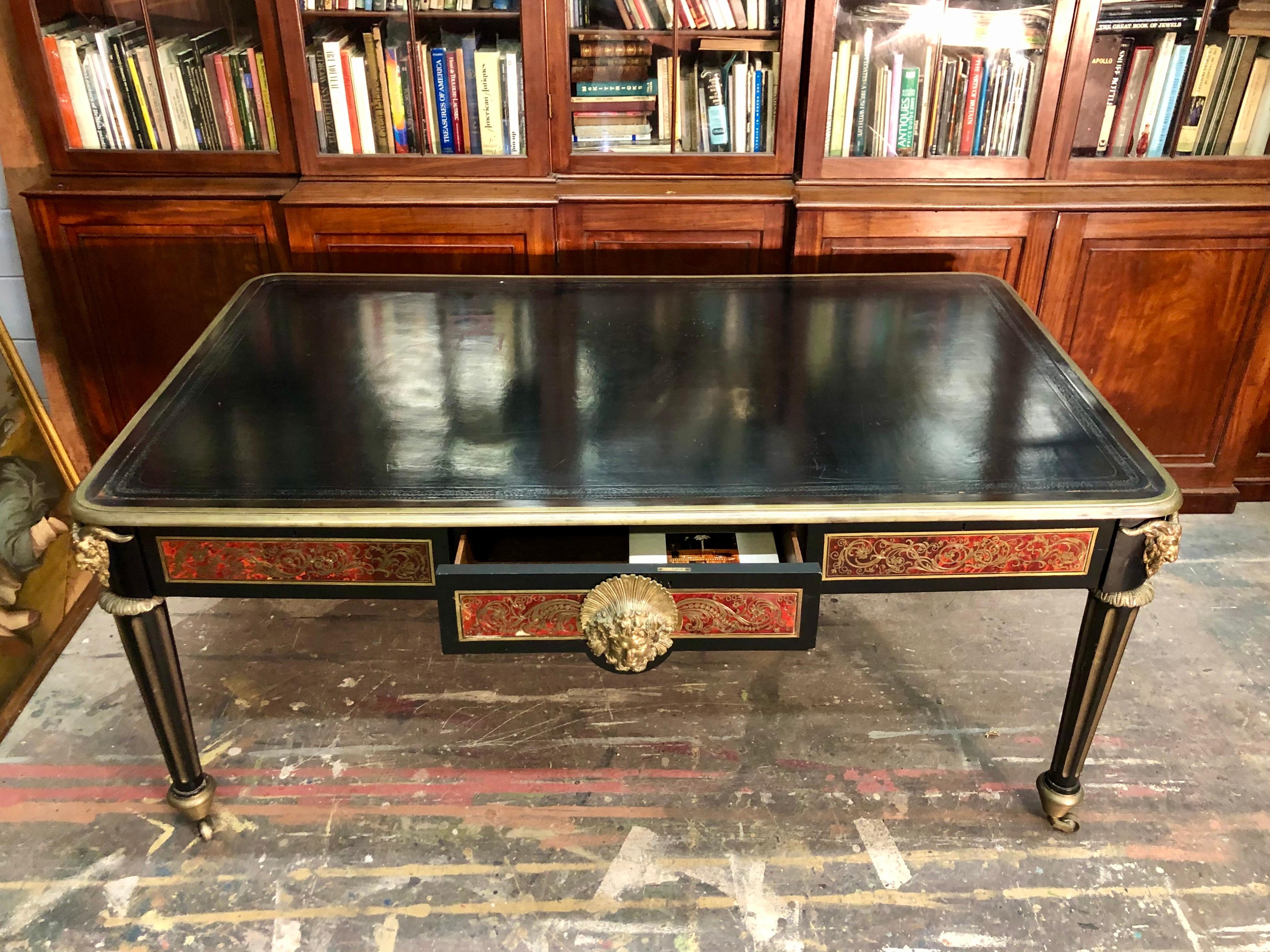 French Boulle Bureau Plat  / Library Table, Late 18th Century For Sale 6