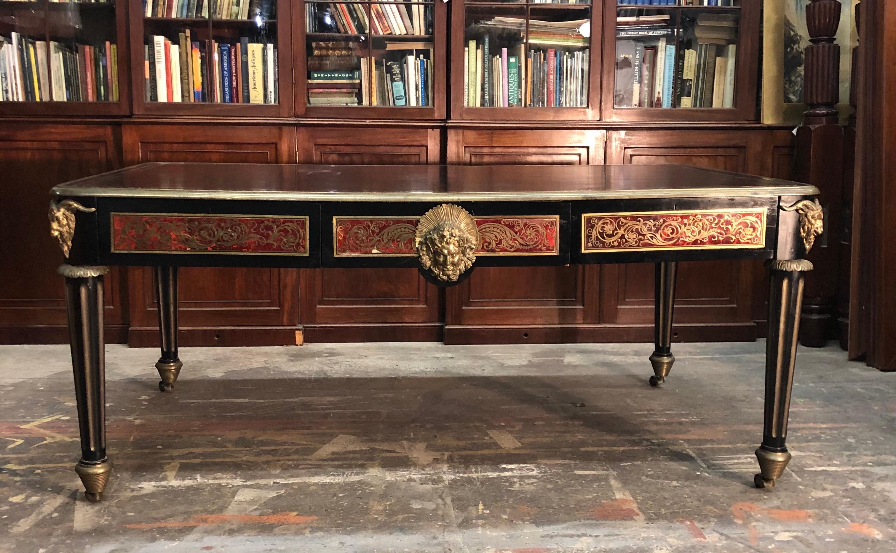 French Boulle Bureau Plat  / Library Table, Late 18th Century For Sale 7