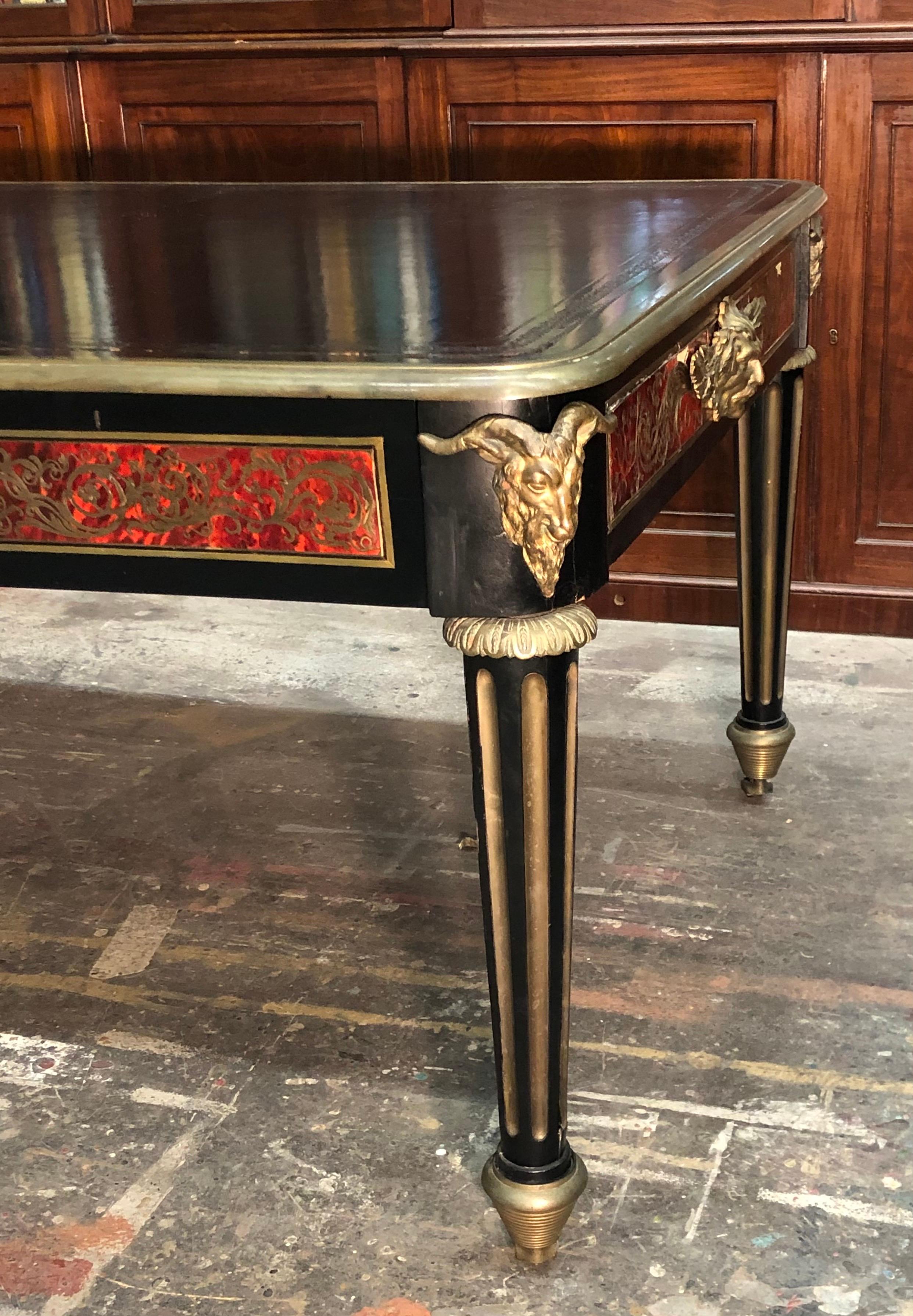 French Boulle Bureau Plat  / Library Table, Late 18th Century In Good Condition For Sale In Charleston, SC