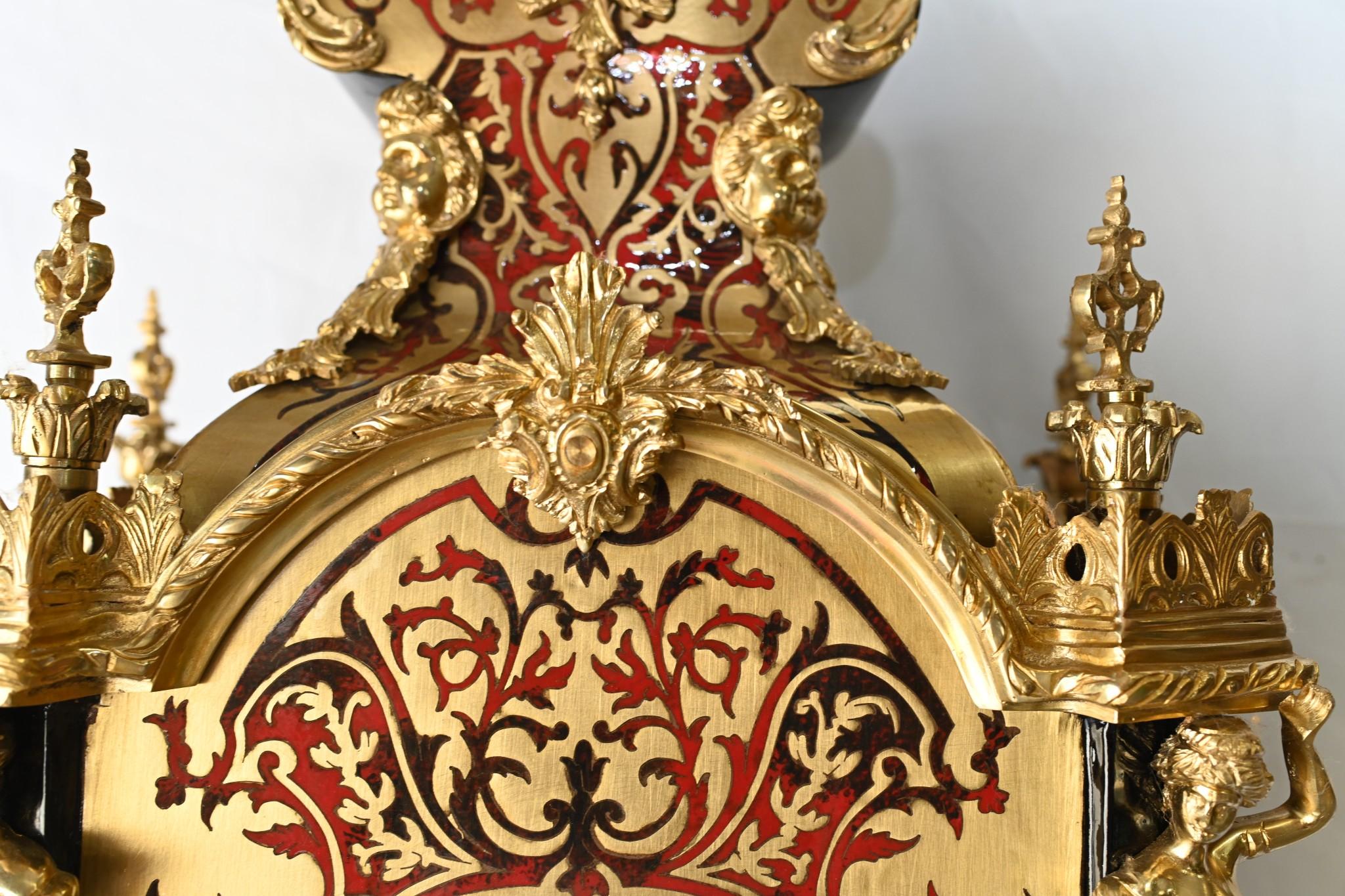 Französisch Boulle Uhr auf Stand Louis XVI vergoldet Intarsie im Angebot 14