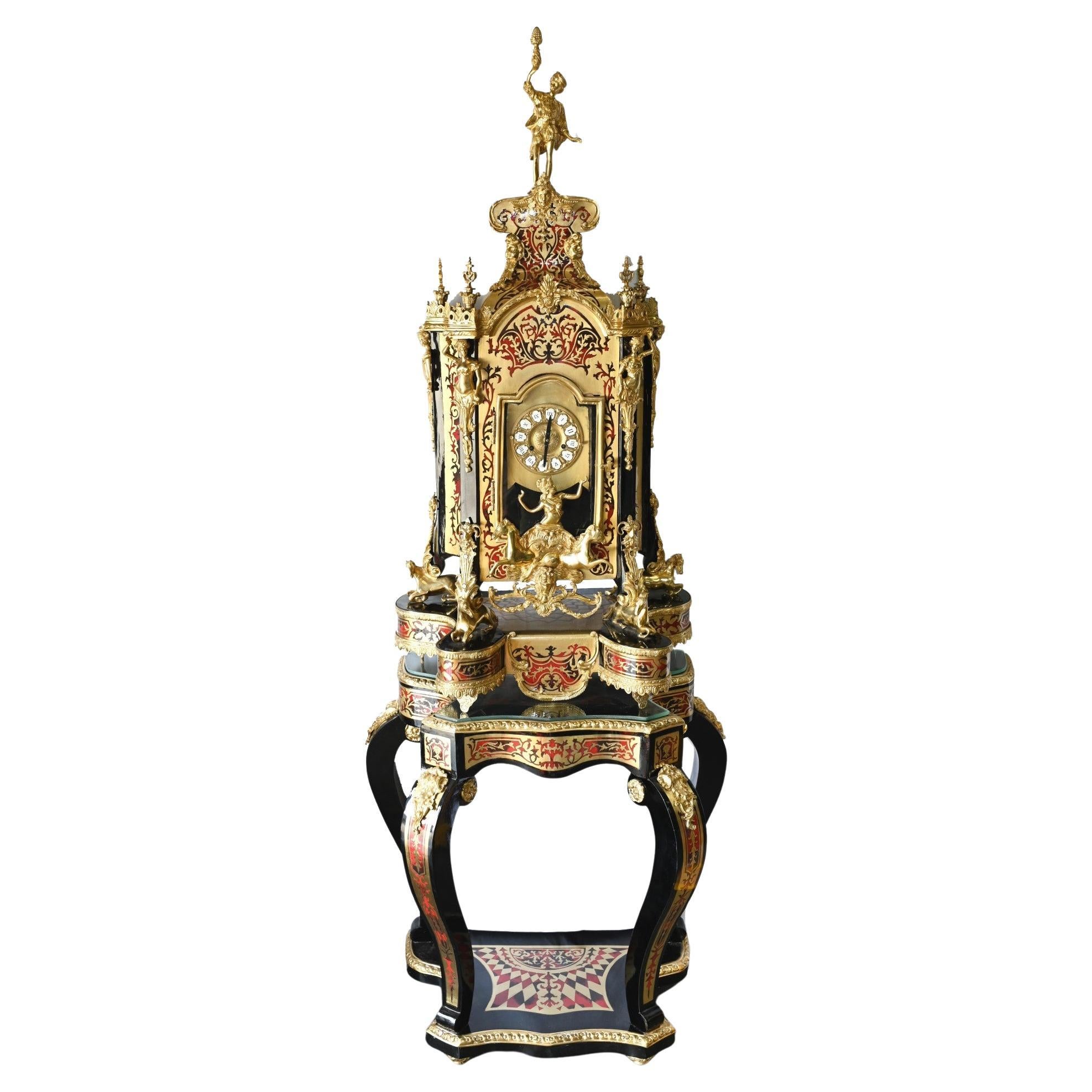 Französisch Boulle Uhr auf Stand Louis XVI vergoldet Intarsie im Angebot