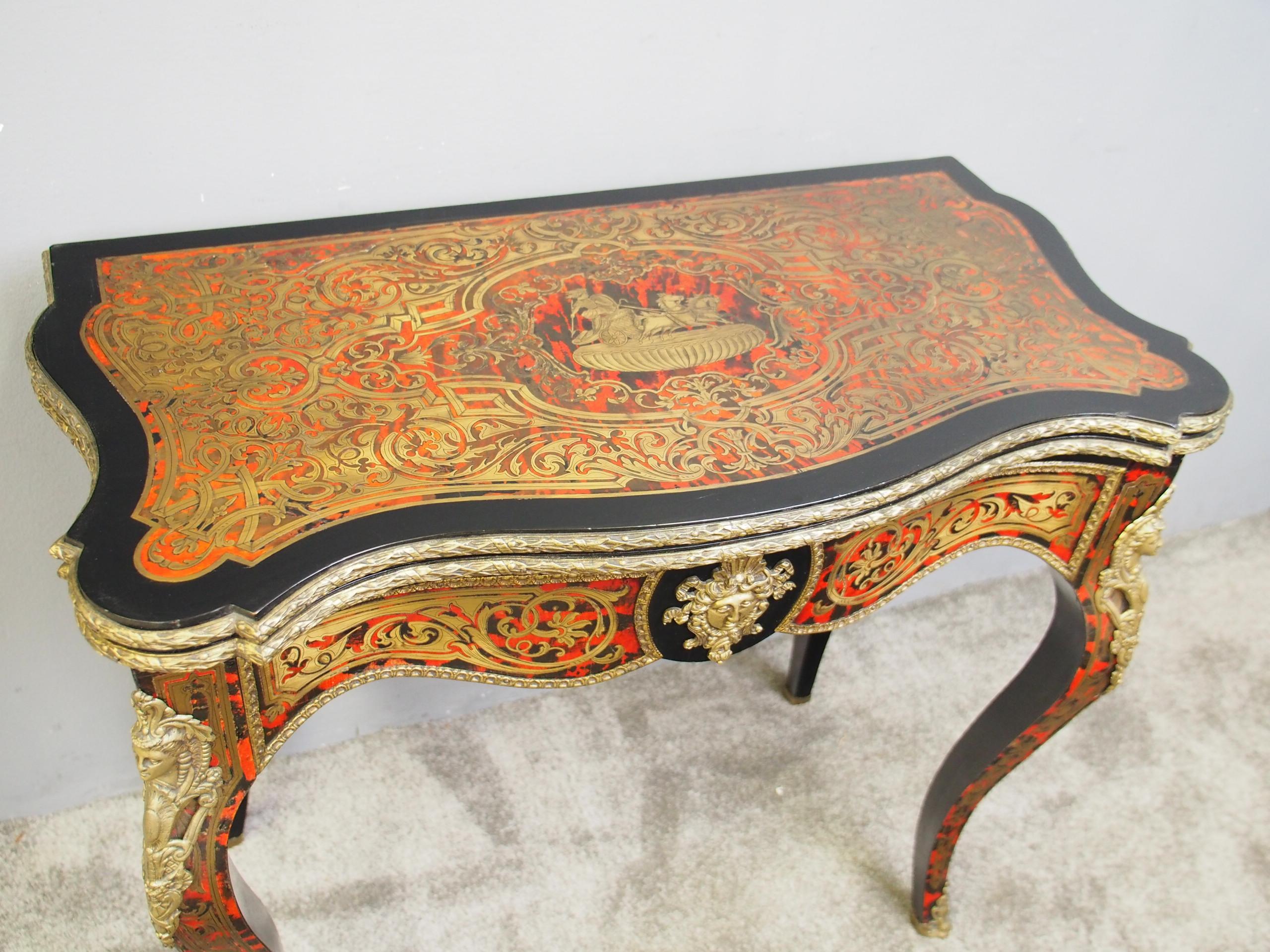 French Boulle Serpentine Front Games Table In Good Condition For Sale In Edinburgh, GB