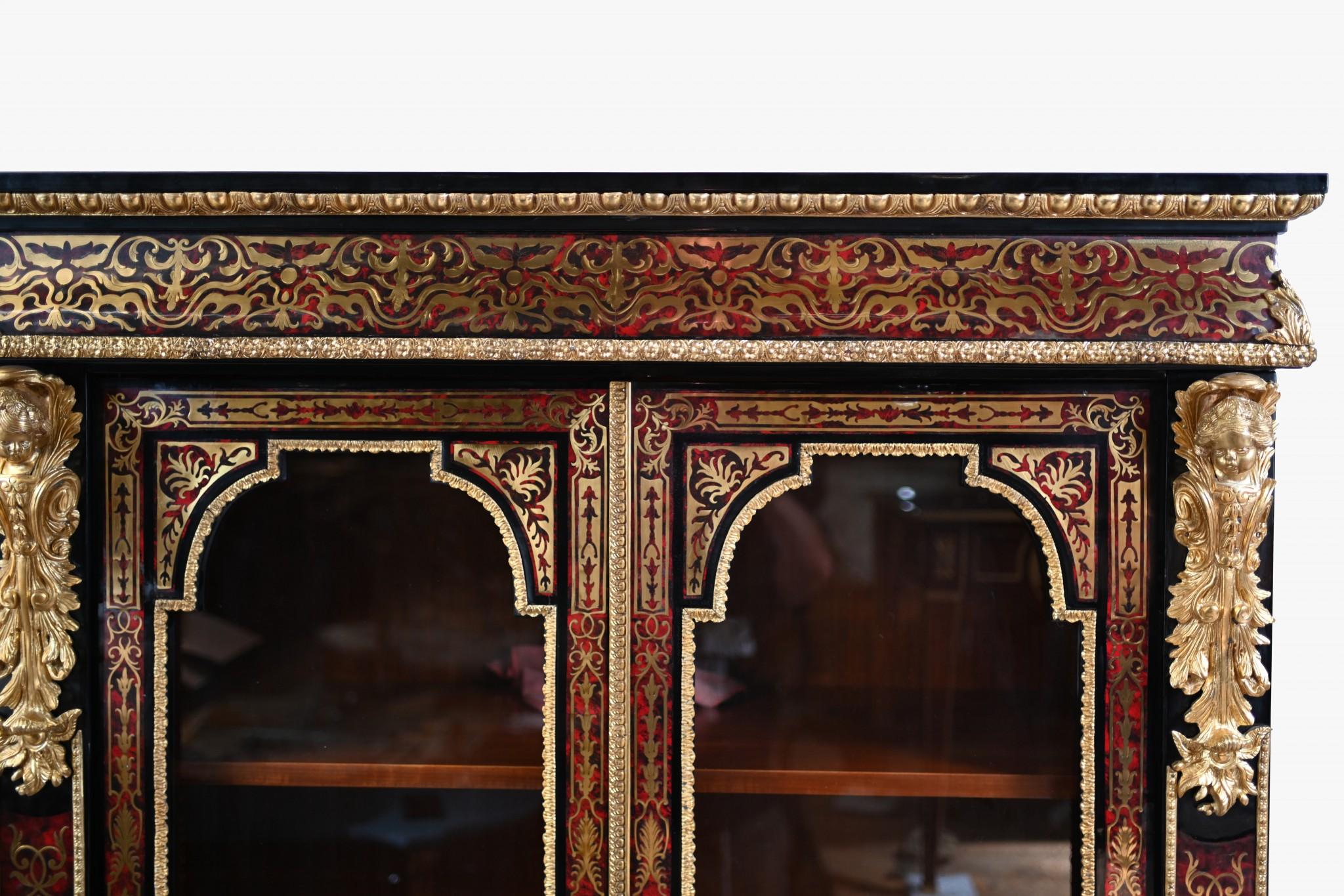 Vetrinetta francese Boulle intarsiata Bibliotheque in vendita 6