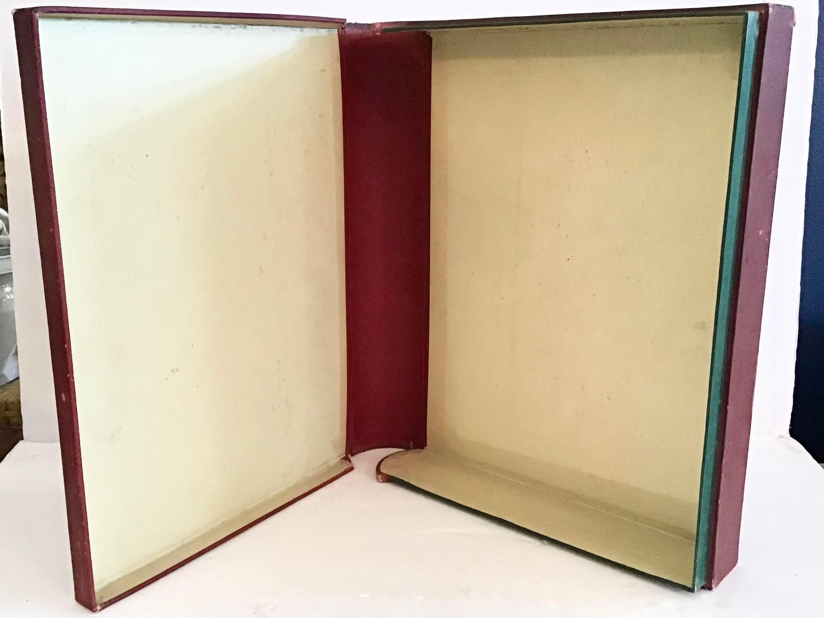 French Box Case in a Book Shape For Sale 2