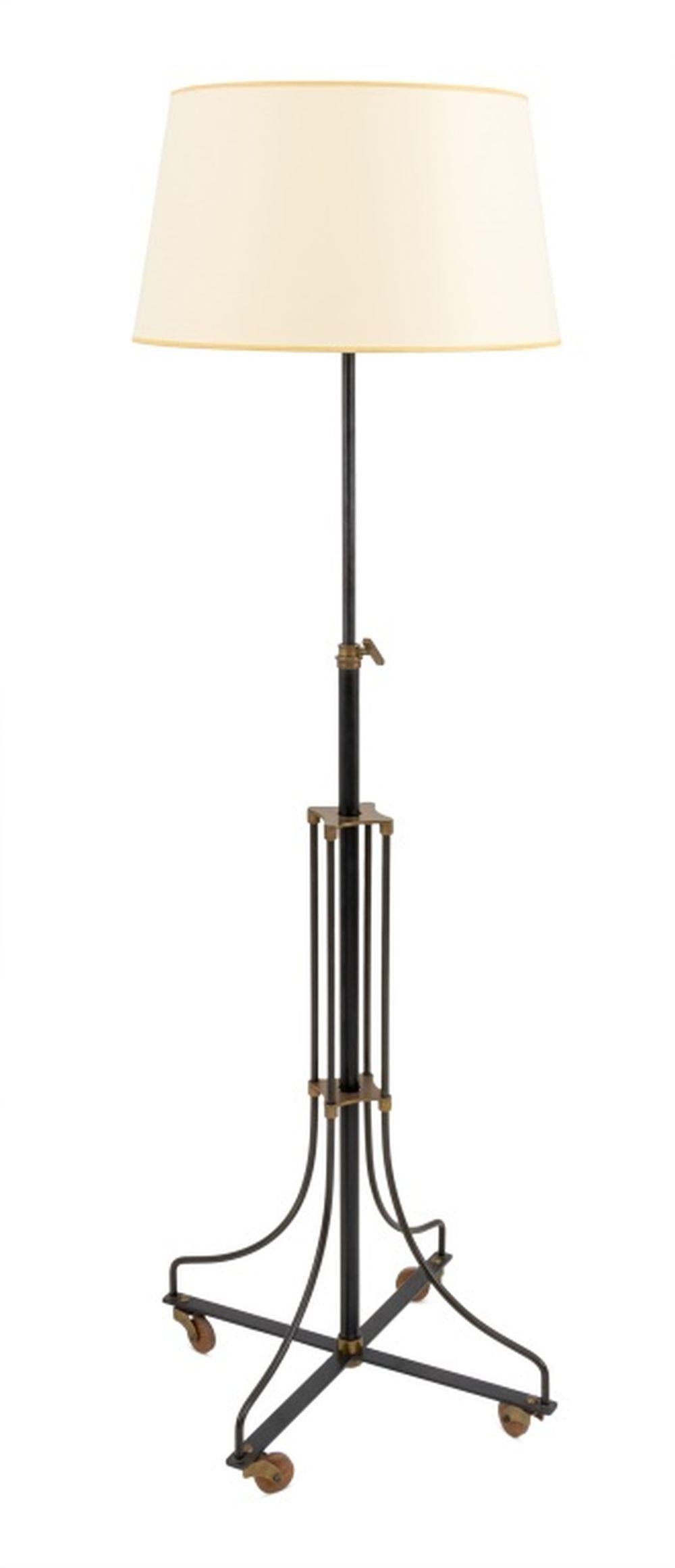 Lampadaire en laiton et métal patiné noir Bon état - En vente à Astoria, NY